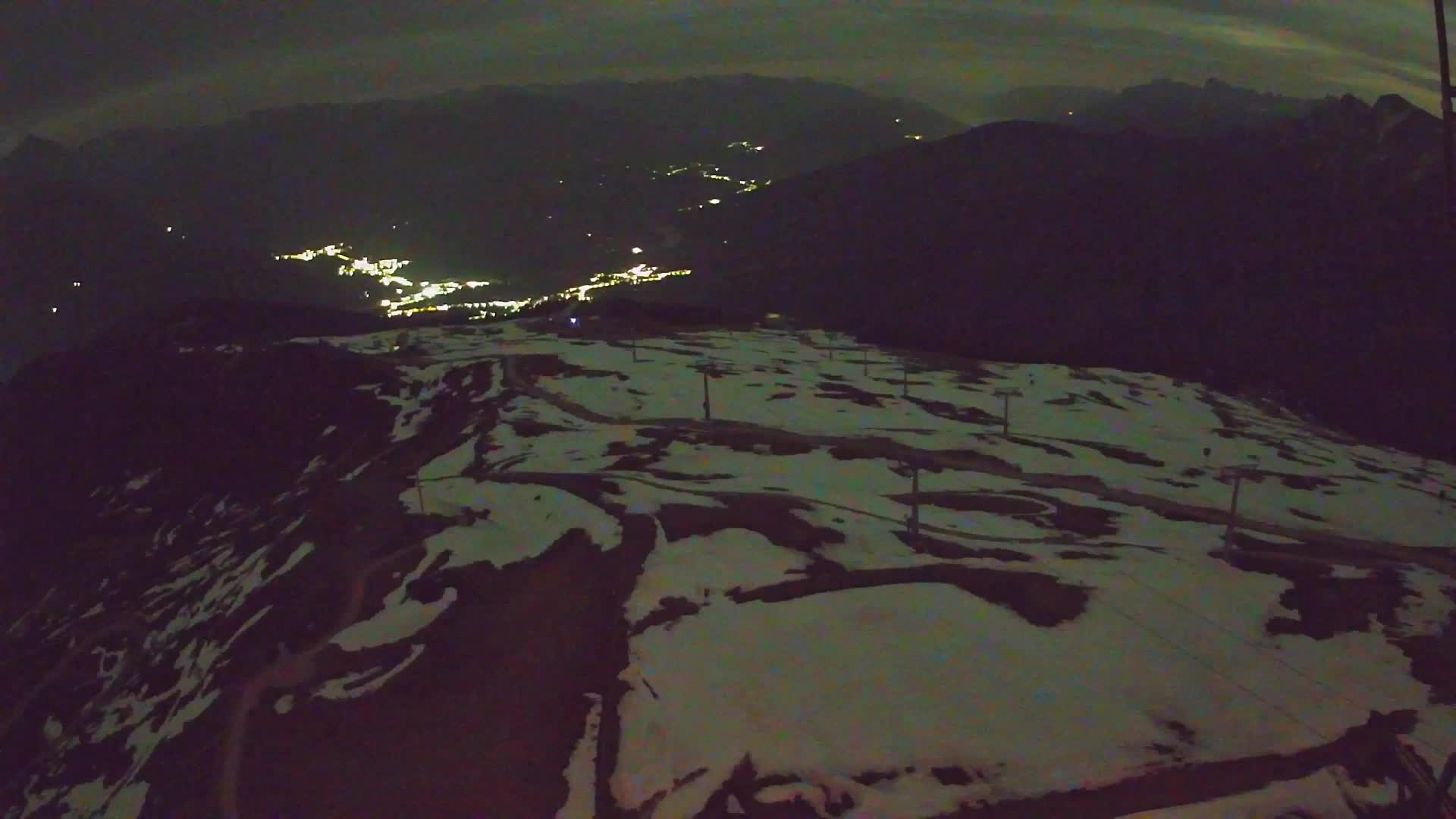 Kronplatz peak | view to Valdaora – Olang