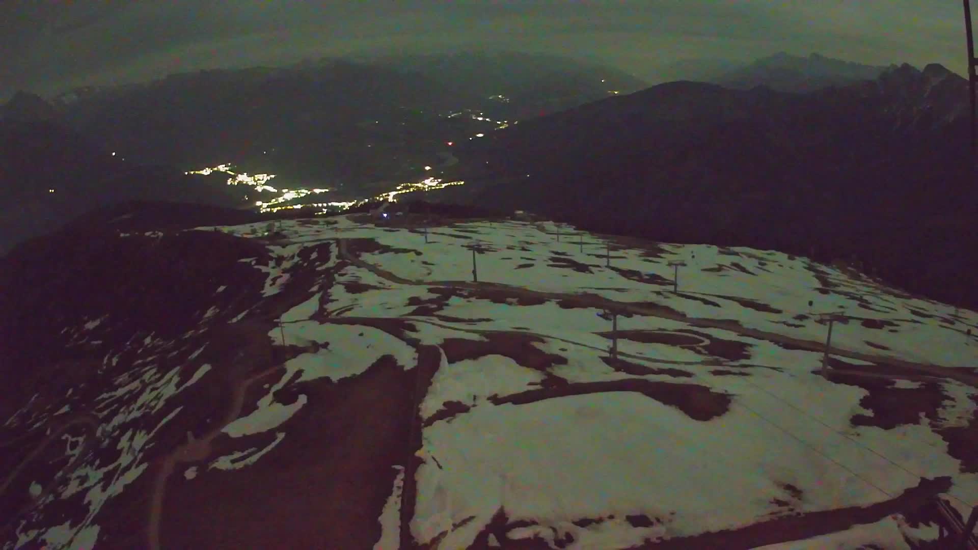 Kronplatz peak | view to Valdaora – Olang
