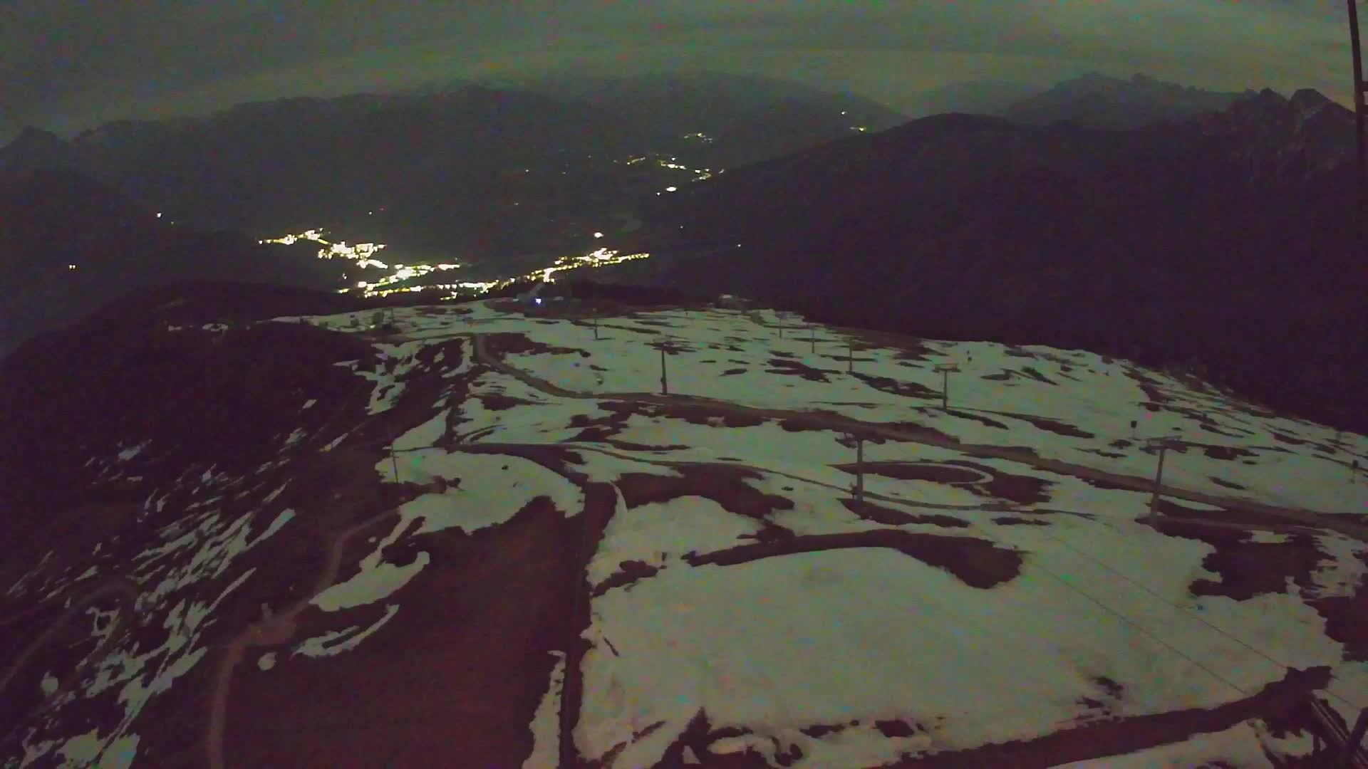 Kronplatz peak | view to Valdaora – Olang
