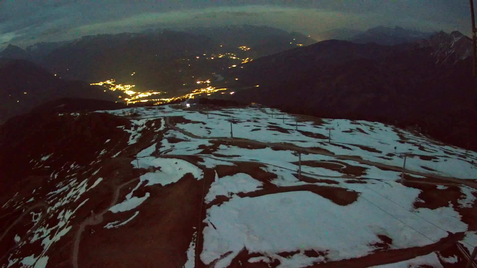 Kronplatz peak | view to Valdaora – Olang