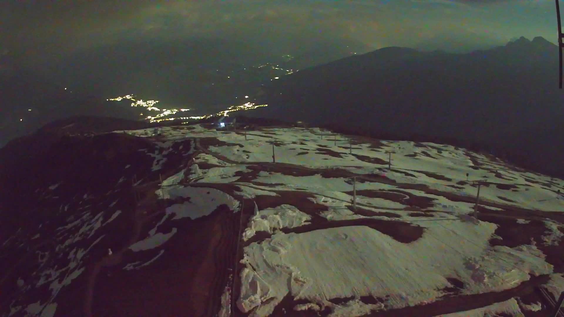 Kronplatz peak | view to Valdaora – Olang