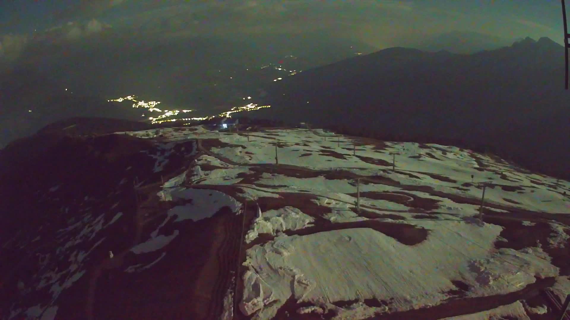 Kronplatz peak | view to Valdaora – Olang