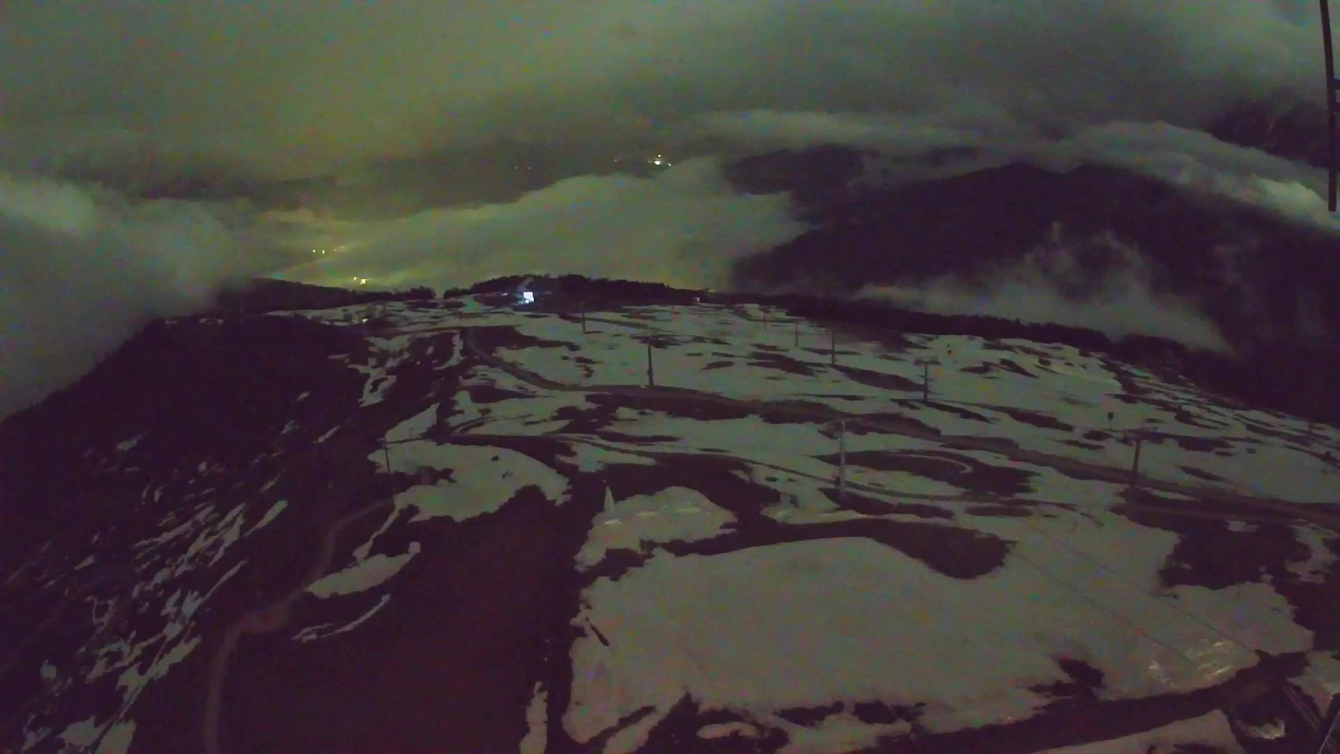Kronplatz peak | view to Valdaora – Olang