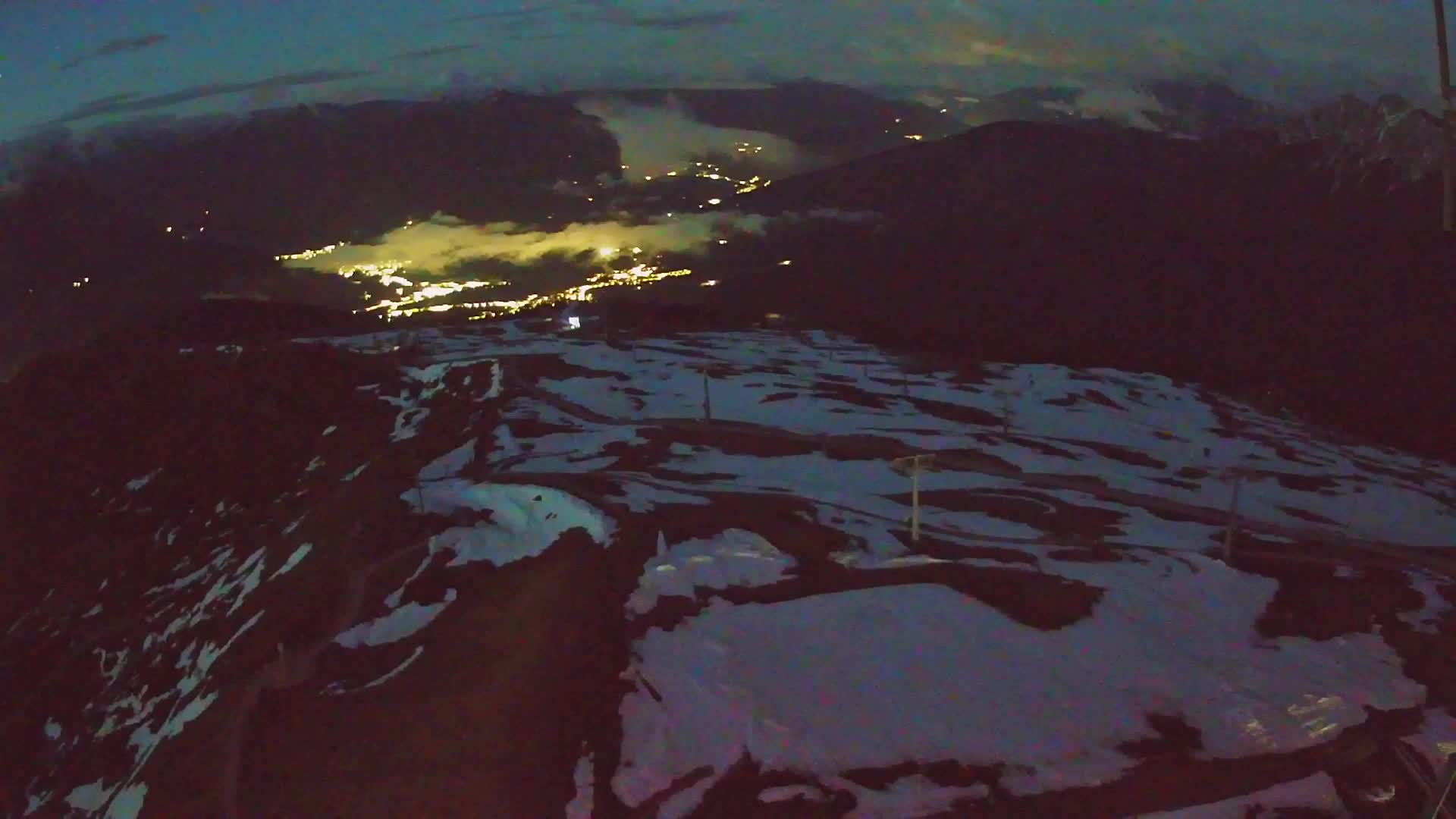 Kronplatz peak | view to Valdaora – Olang