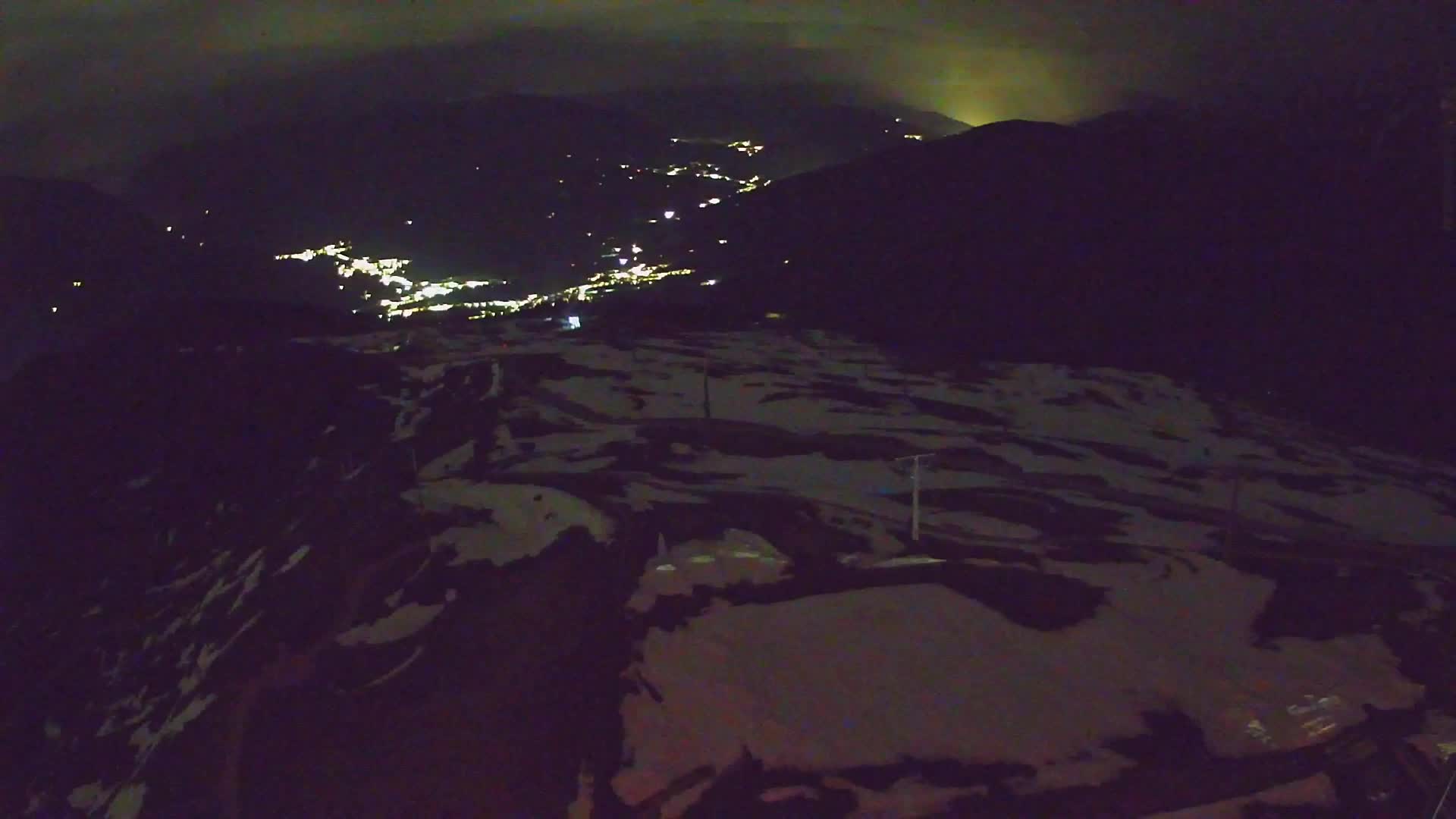 Kronplatz peak | view to Valdaora – Olang