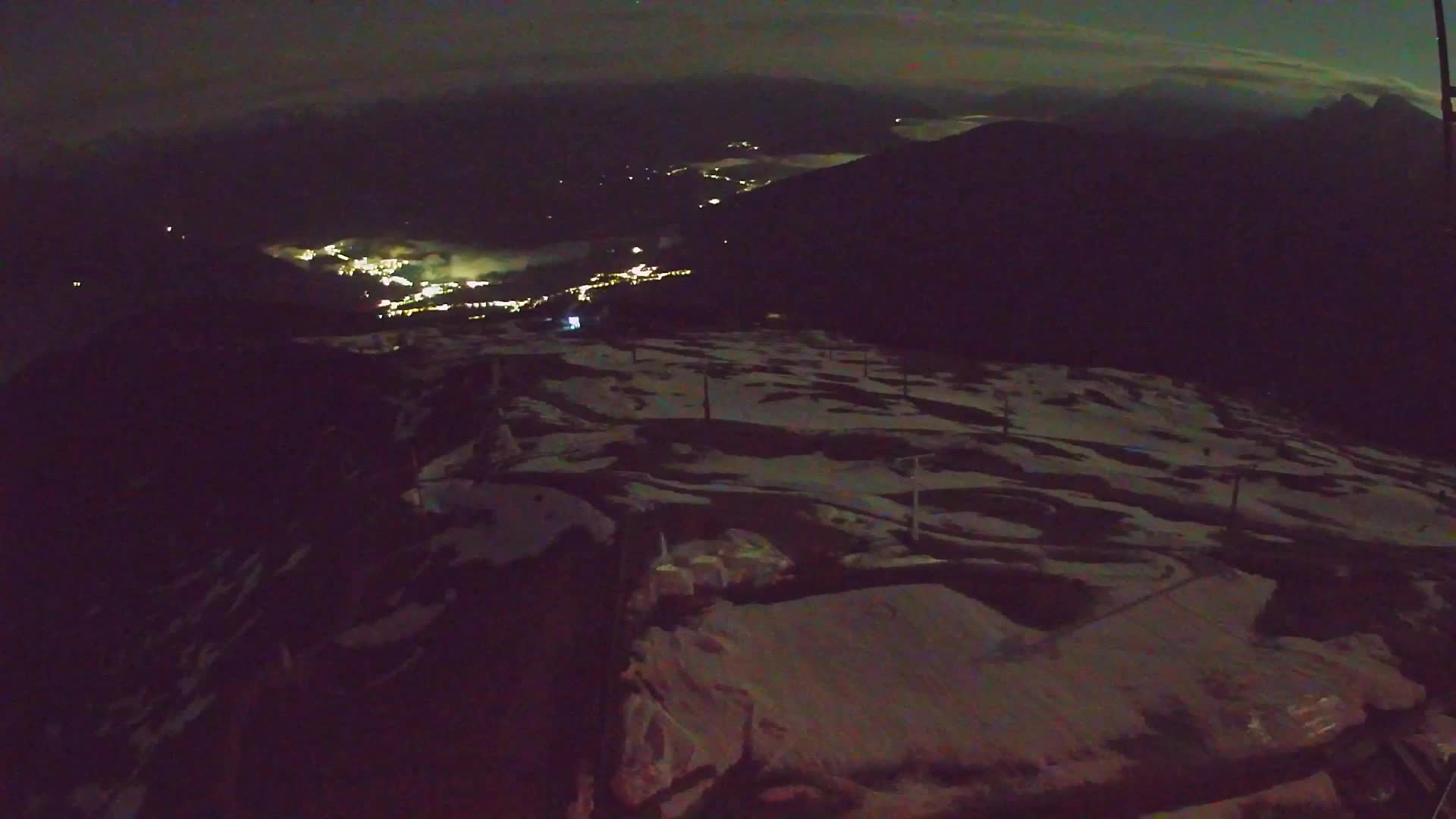 Kronplatz peak | view to Valdaora – Olang