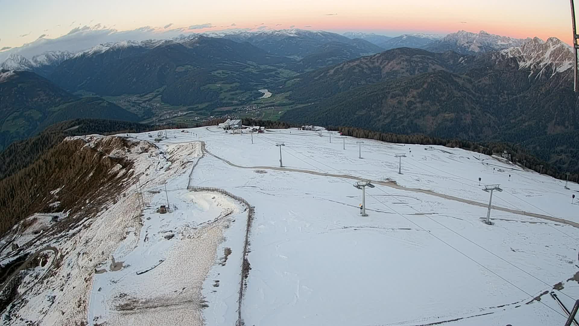 Kronplatz peak | view to Valdaora – Olang