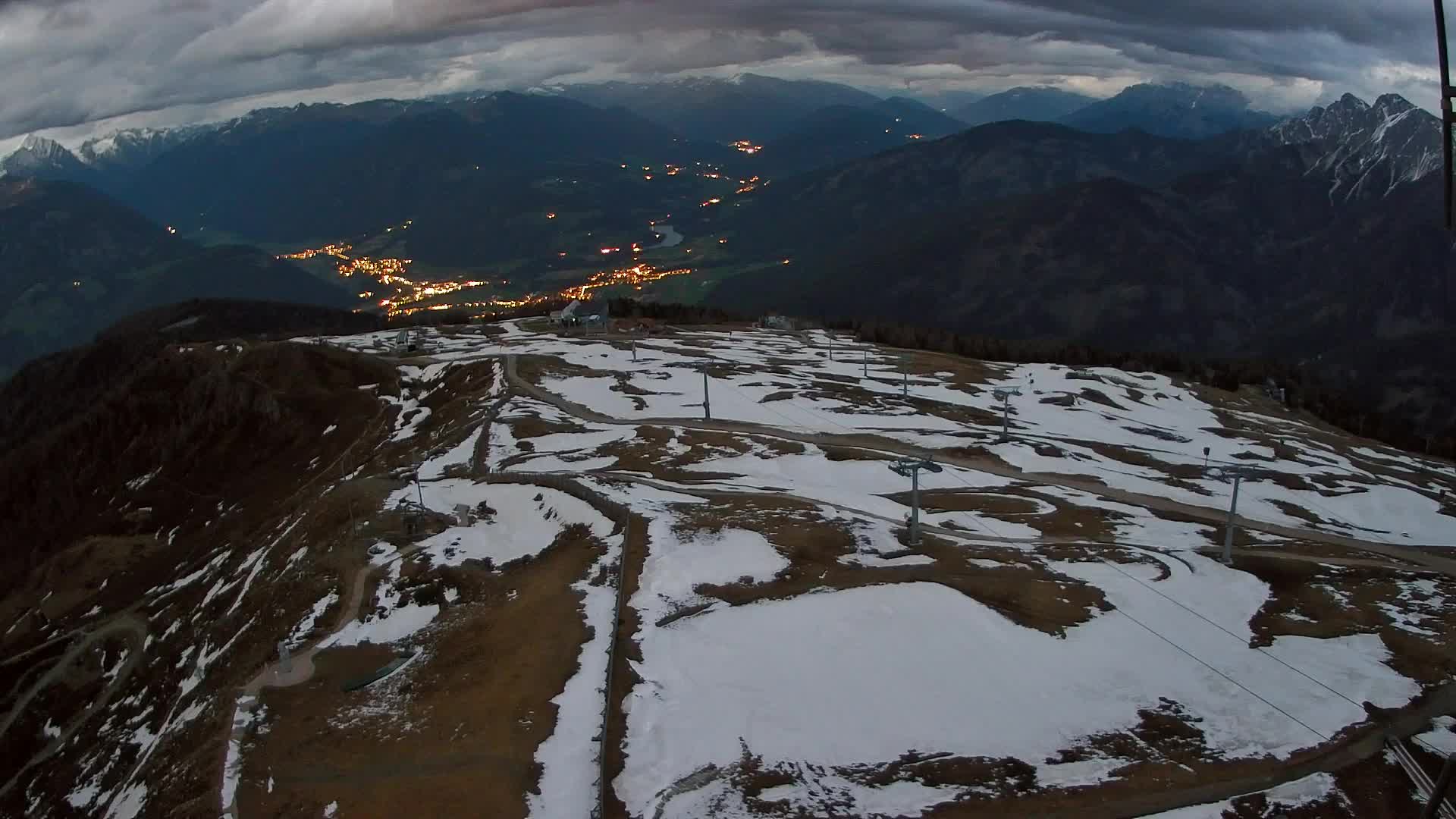 Kronplatz peak | view to Valdaora – Olang