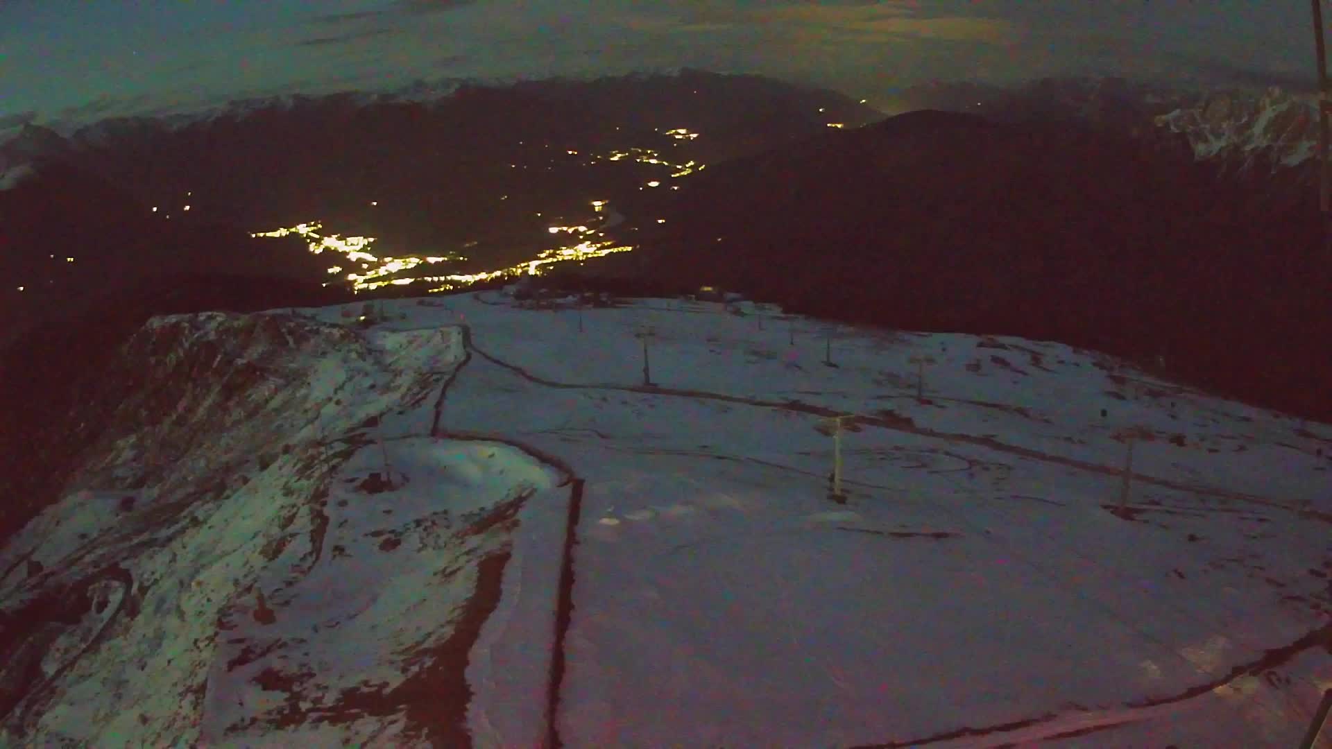 Kronplatz peak | view to Valdaora – Olang