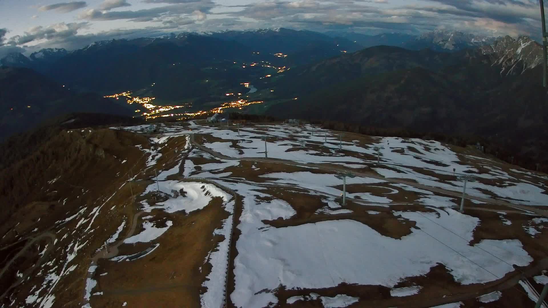 Kronplatz peak | view to Valdaora – Olang