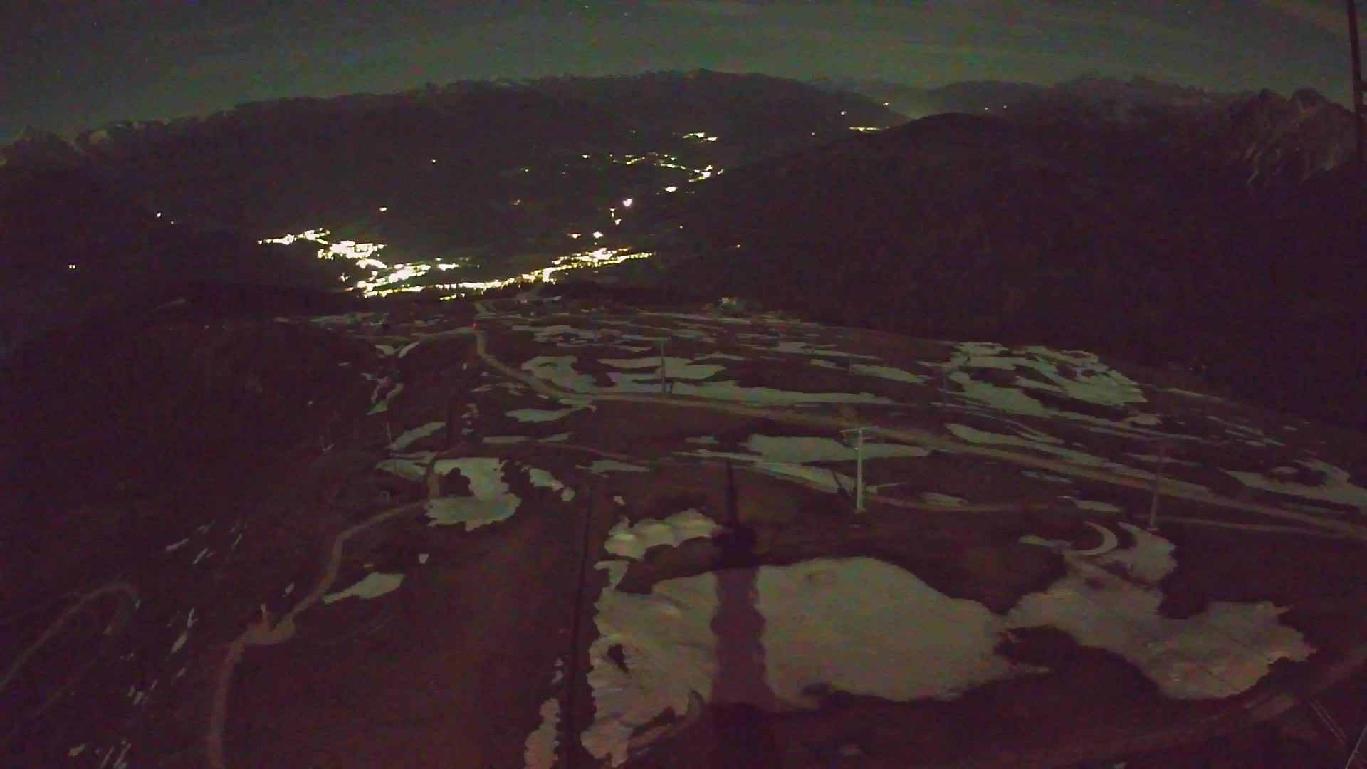 Kronplatz peak | view to Valdaora – Olang