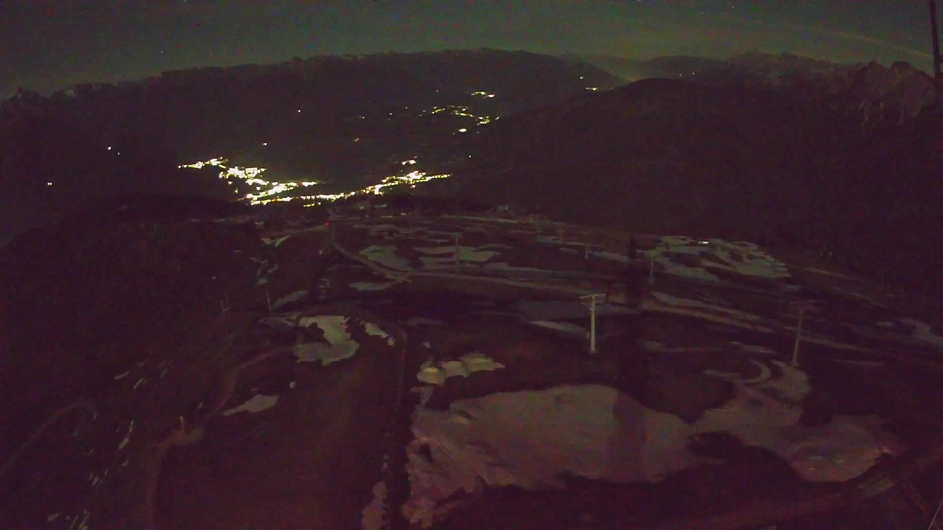 Kronplatz peak | view to Valdaora – Olang