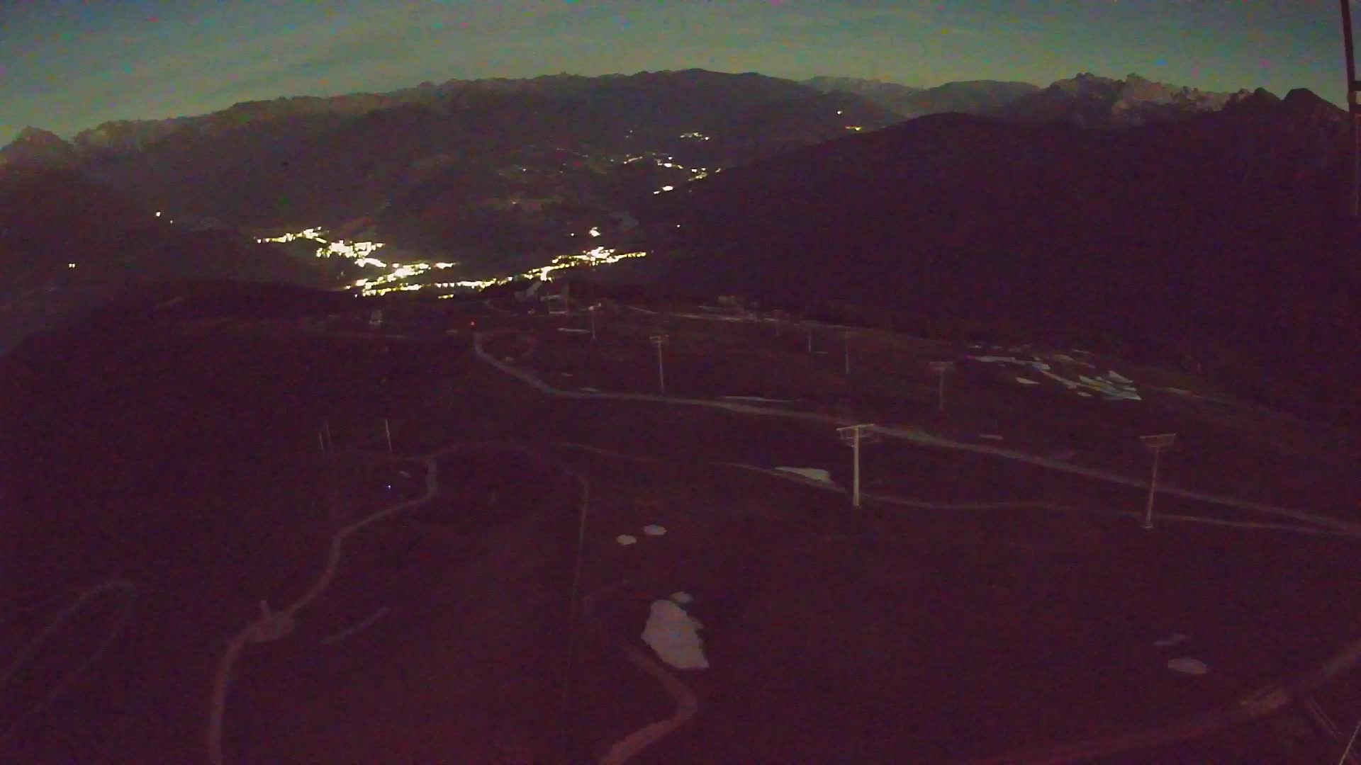 Kronplatz peak | view to Valdaora – Olang
