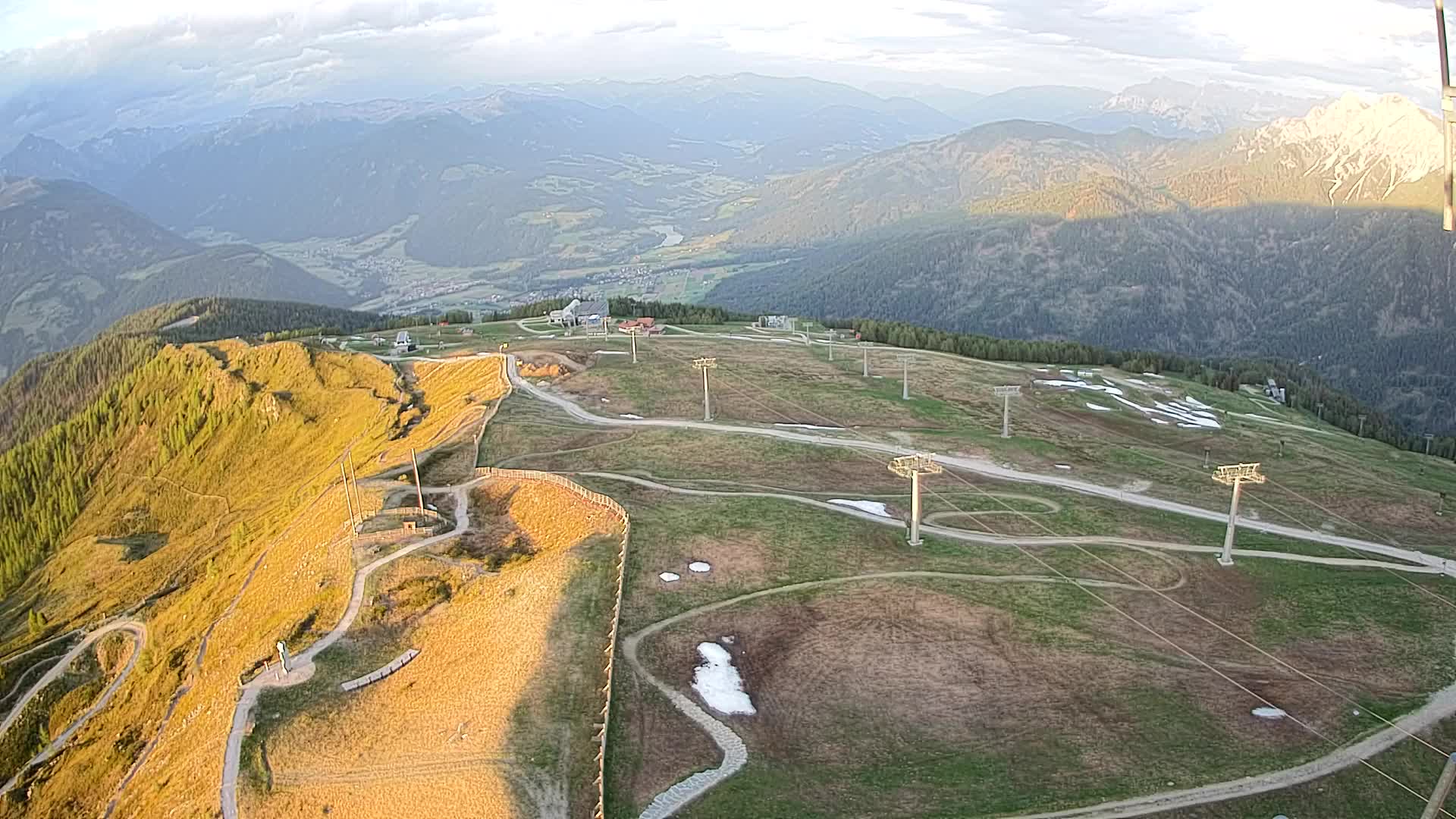 Kronplatz peak | view to Valdaora – Olang