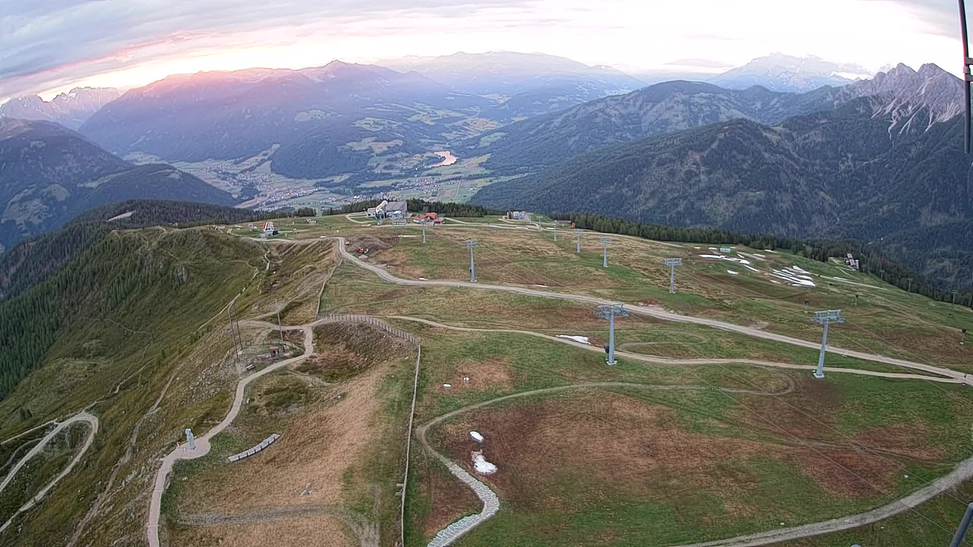Kronplatz peak | view to Valdaora – Olang