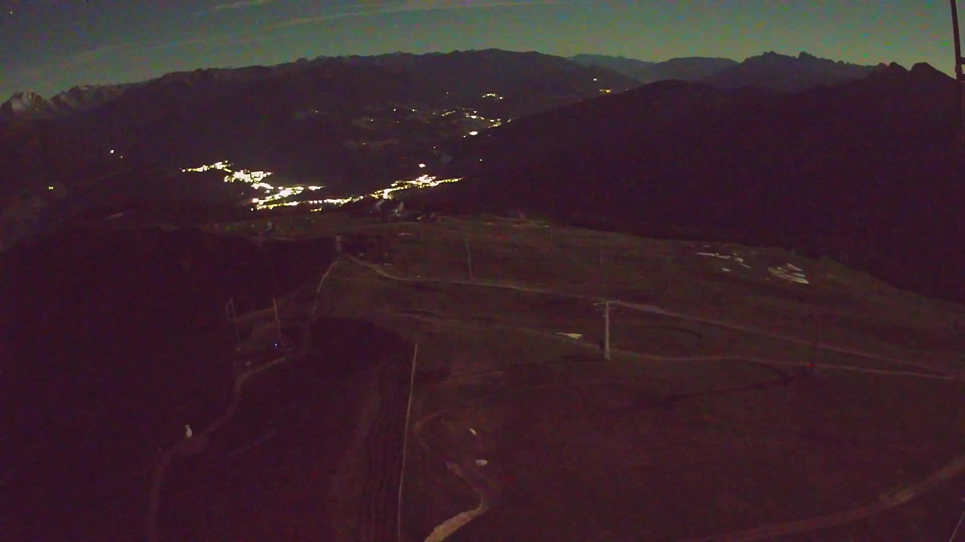 Kronplatz peak | view to Valdaora – Olang