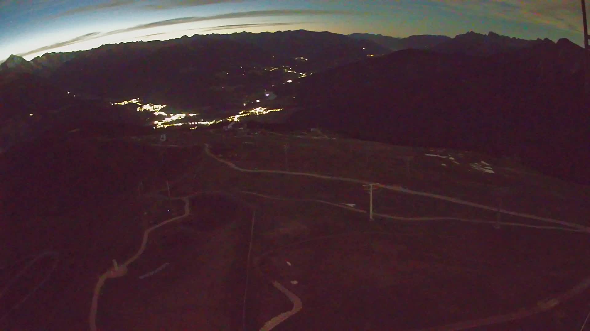 Kronplatz peak | view to Valdaora – Olang