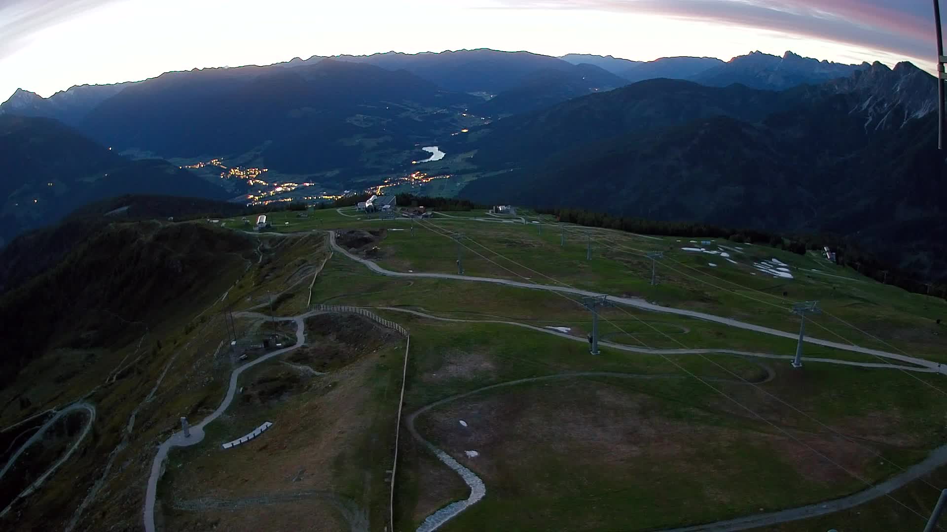 Kronplatz peak | view to Valdaora – Olang