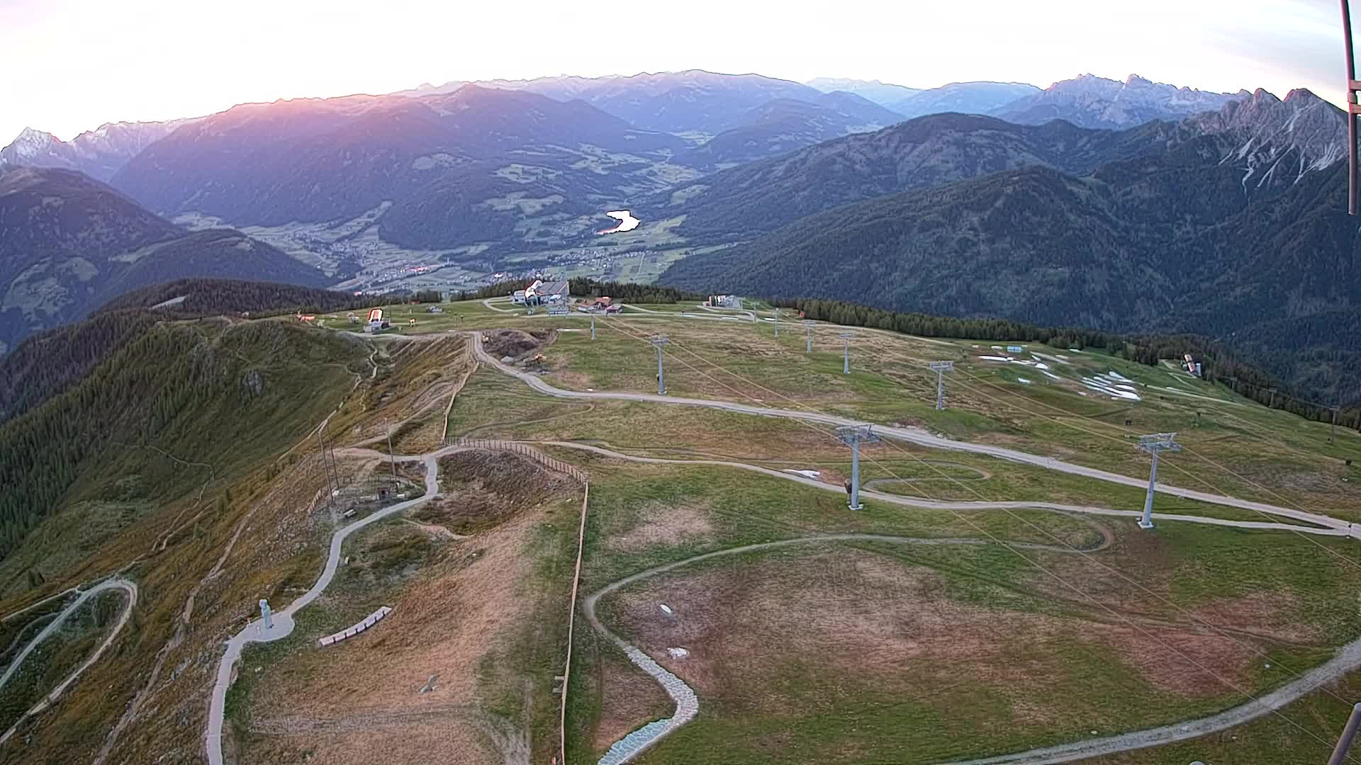Kronplatz peak | view to Valdaora – Olang