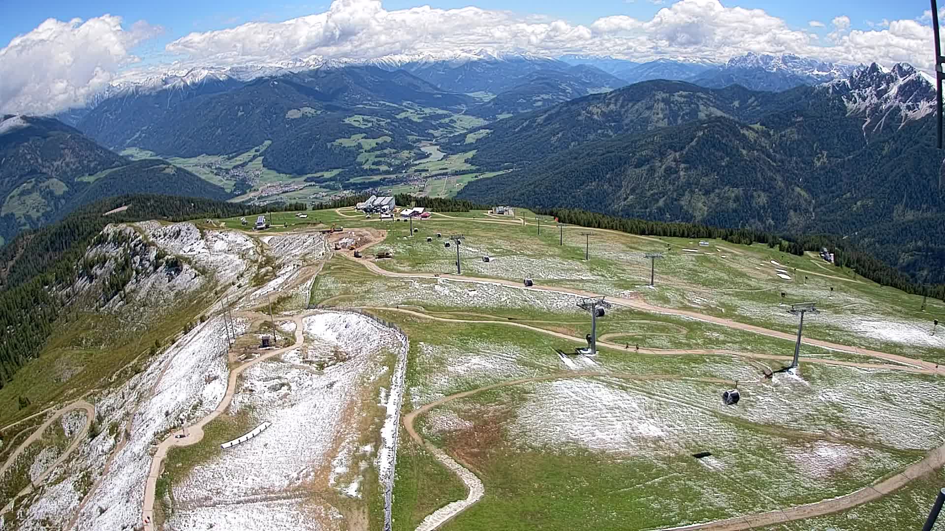 Kronplatz peak | view to Valdaora – Olang