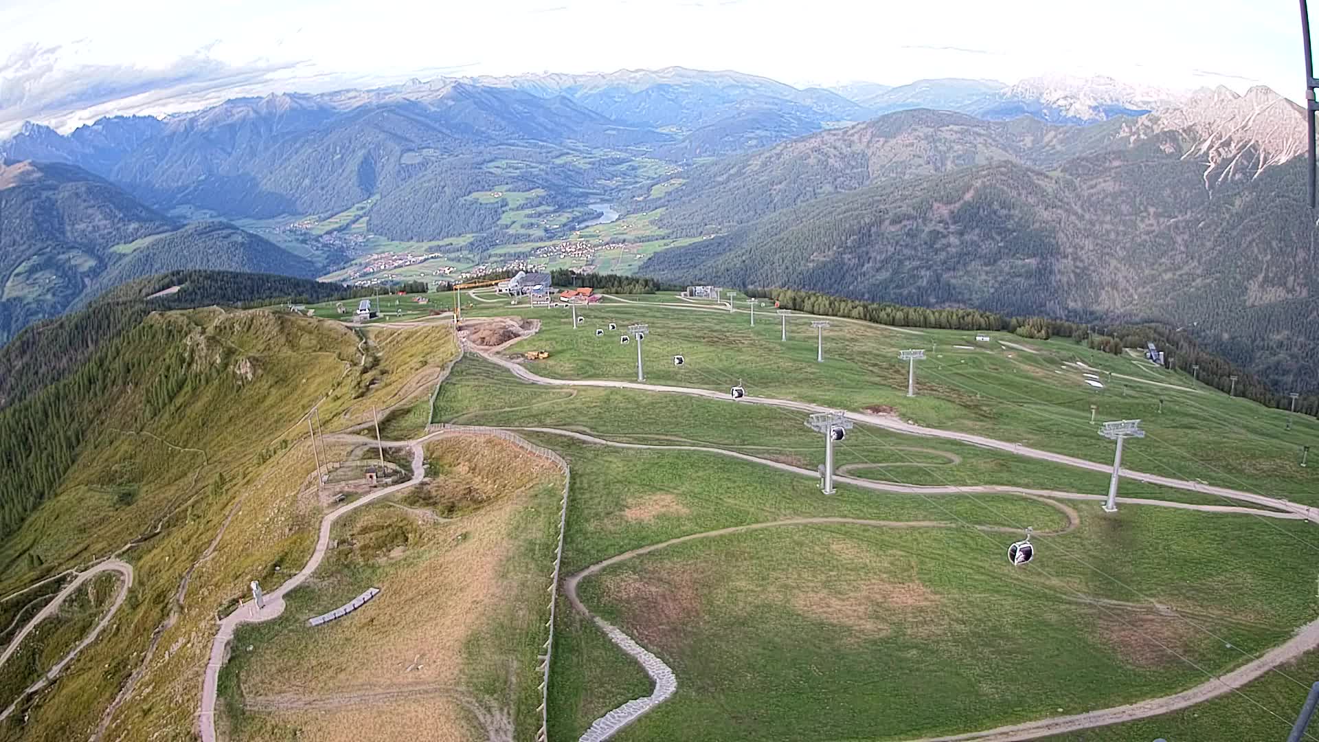 Kronplatz peak | view to Valdaora – Olang