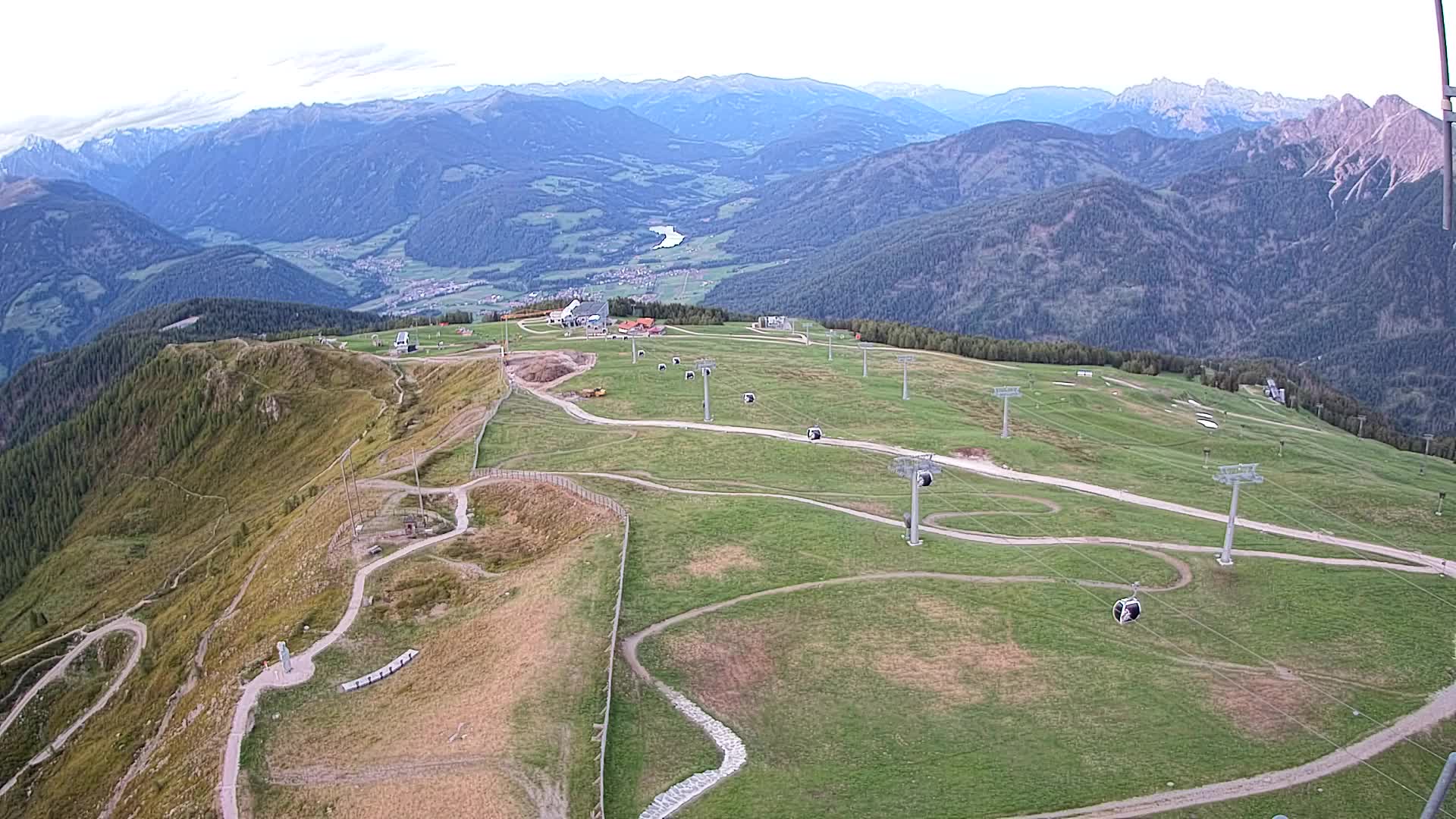 Kronplatz peak | view to Valdaora – Olang