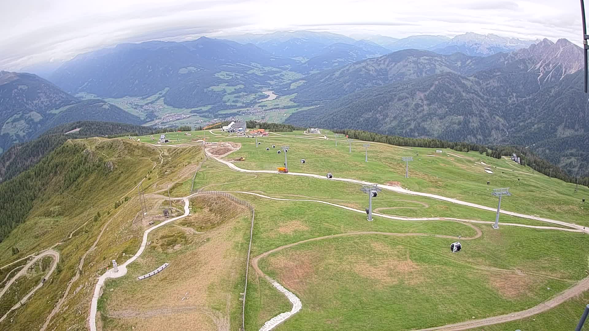 Kronplatz peak | view to Valdaora – Olang