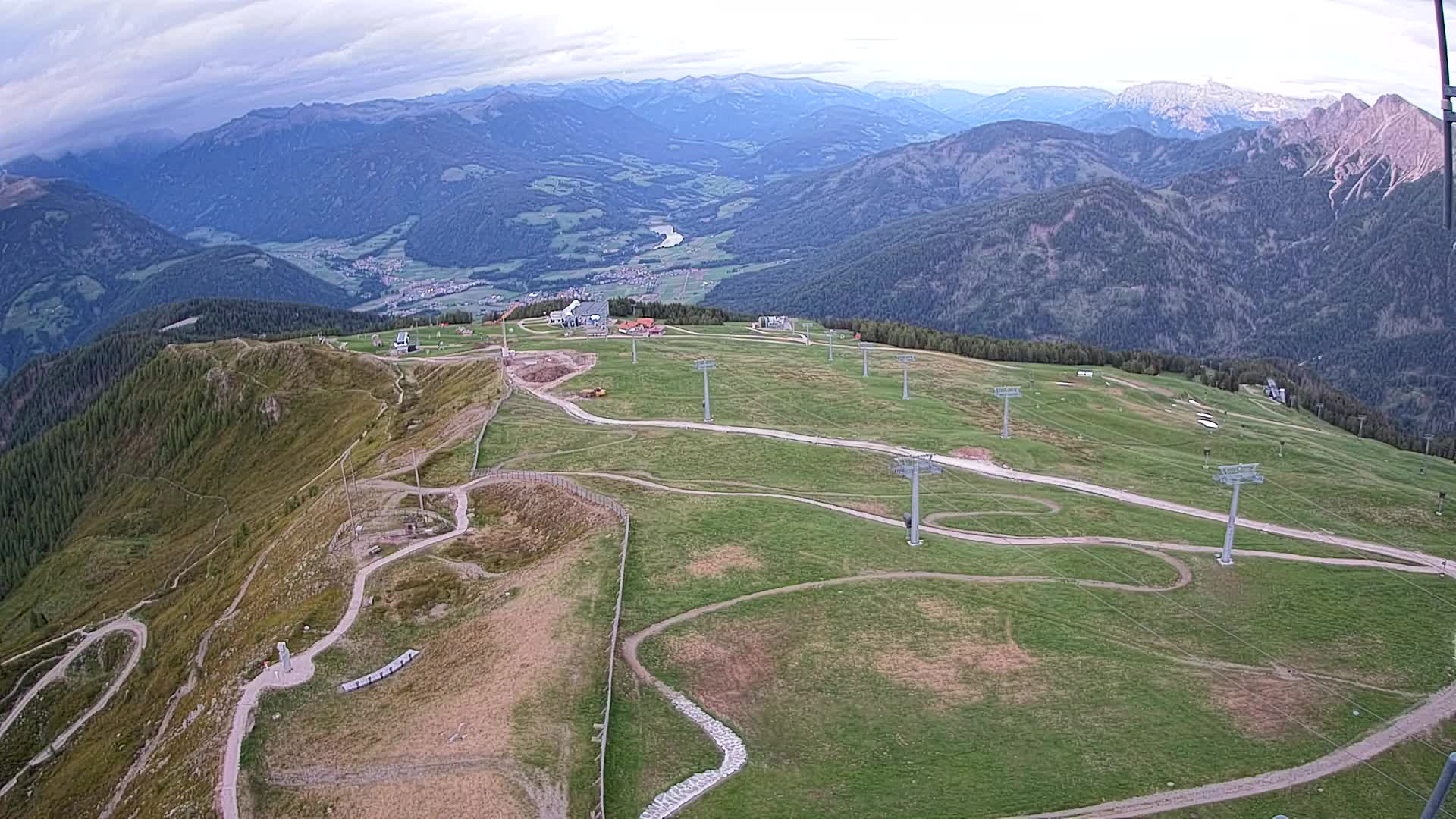 Kronplatz peak | view to Valdaora – Olang