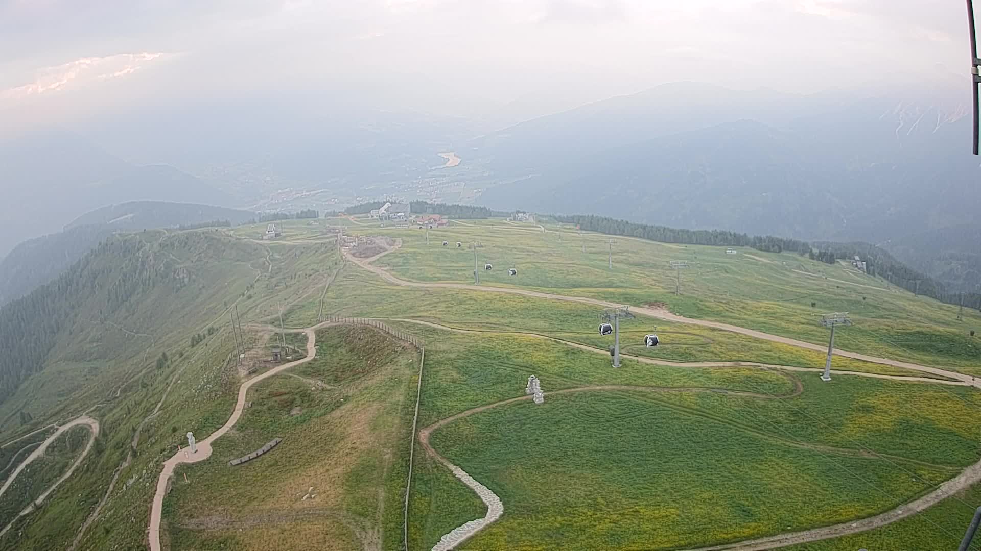 Kronplatz peak | view to Valdaora – Olang