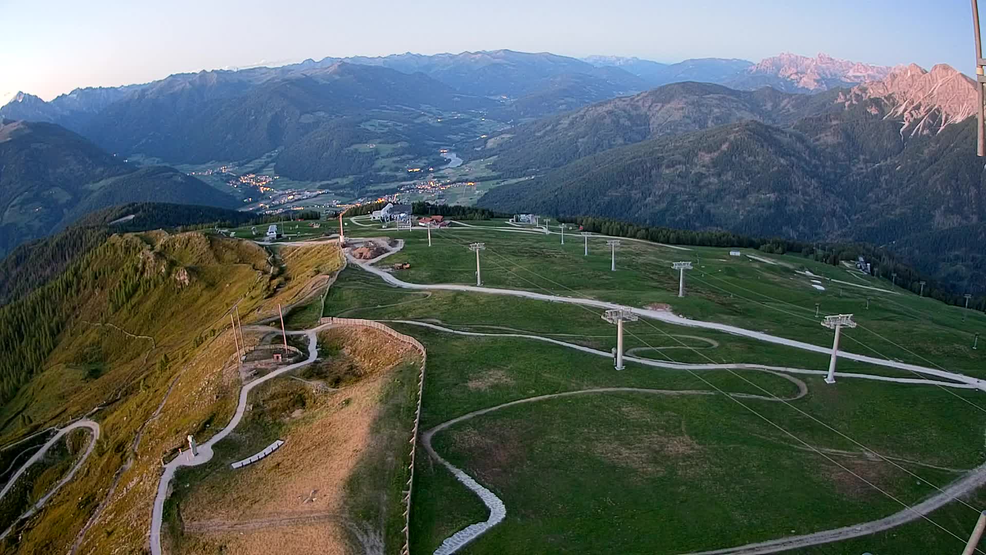 Kronplatz peak | view to Valdaora – Olang