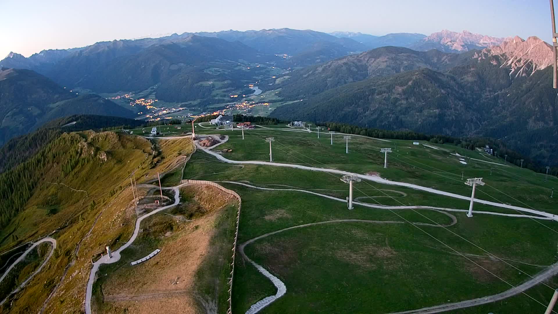Kronplatz peak | view to Valdaora – Olang