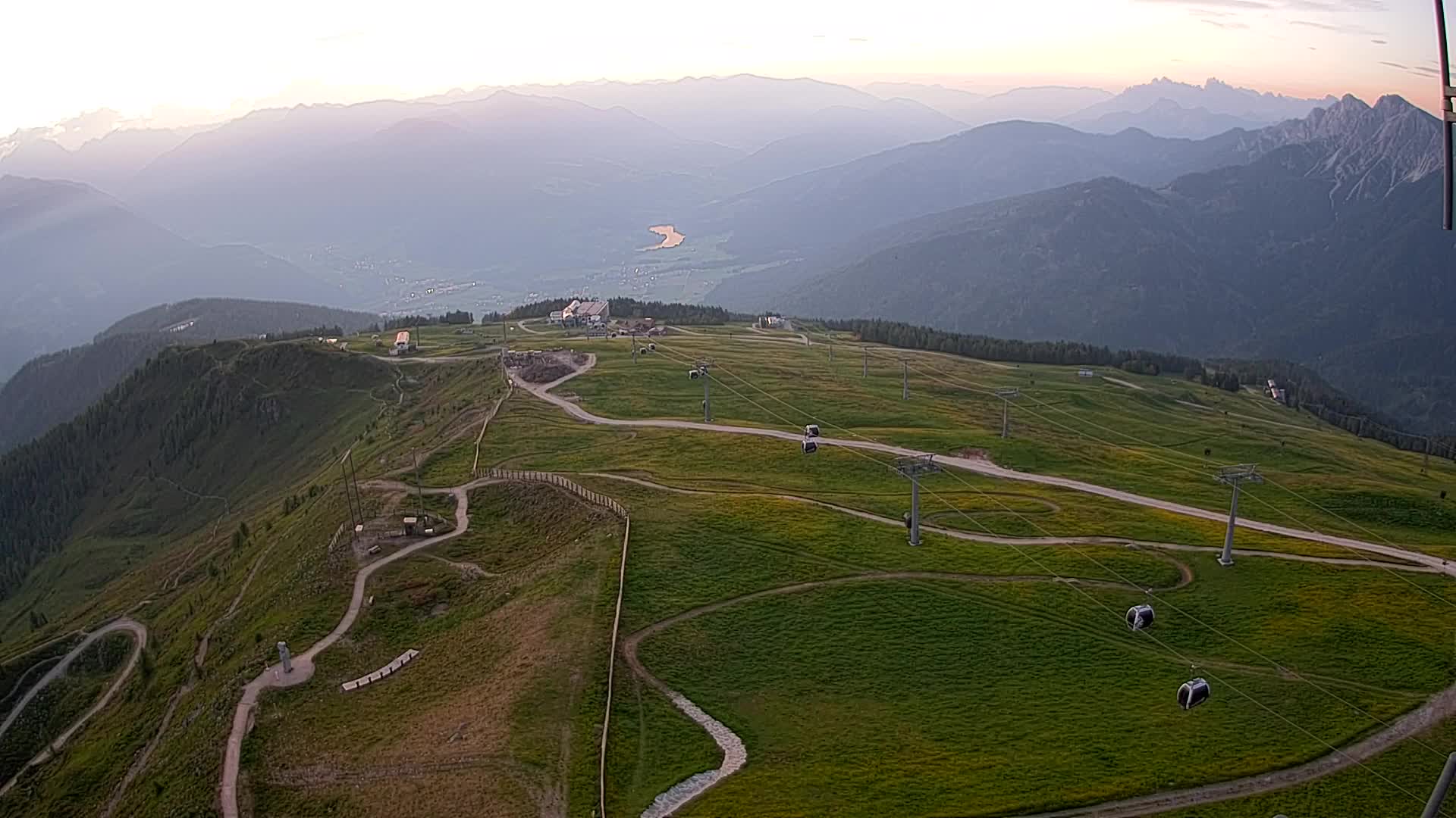 Kronplatz peak | view to Valdaora – Olang