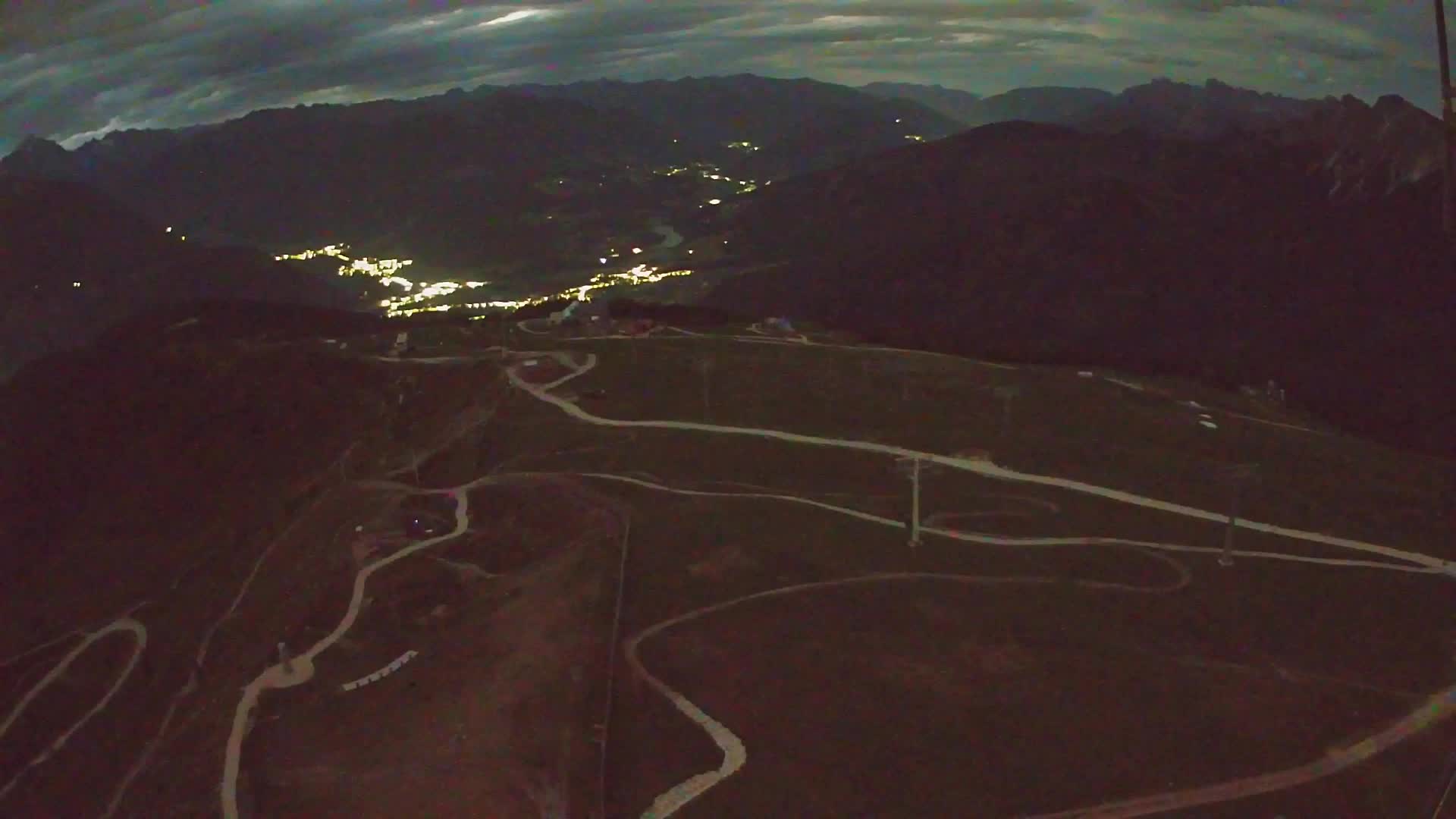 Kronplatz peak | view to Valdaora – Olang