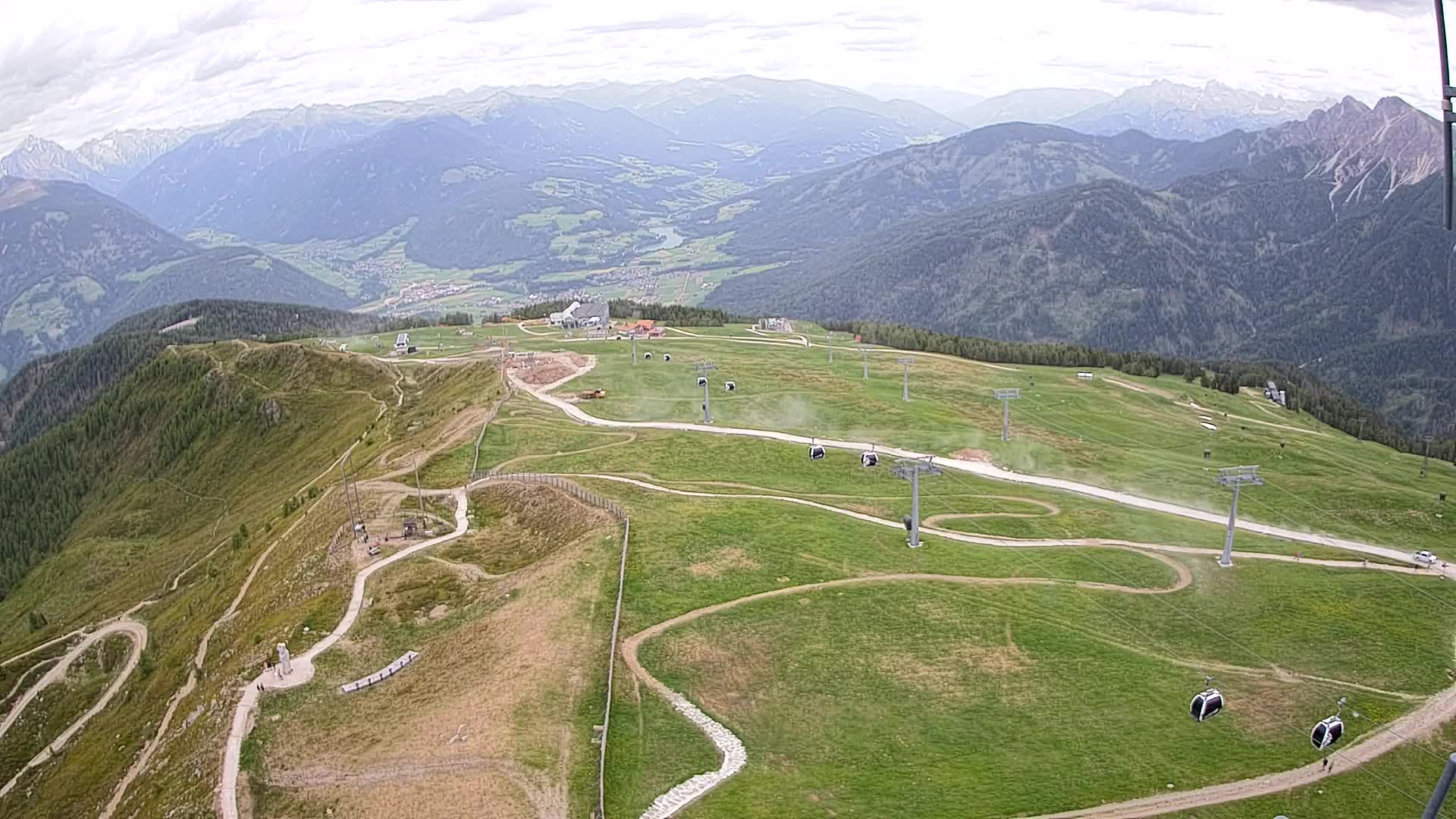 Kronplatz peak | view to Valdaora – Olang
