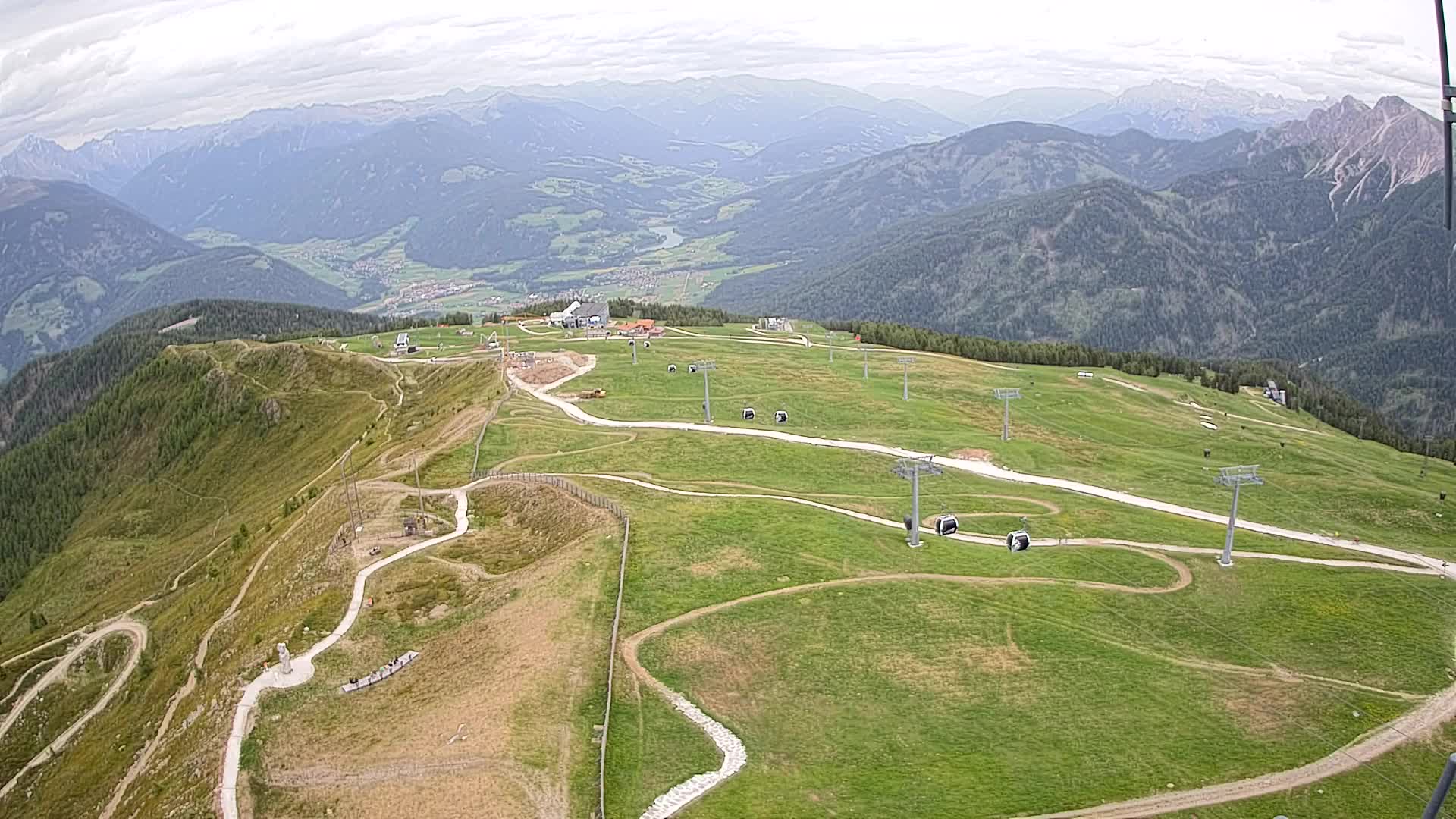 Kronplatz peak | view to Valdaora – Olang