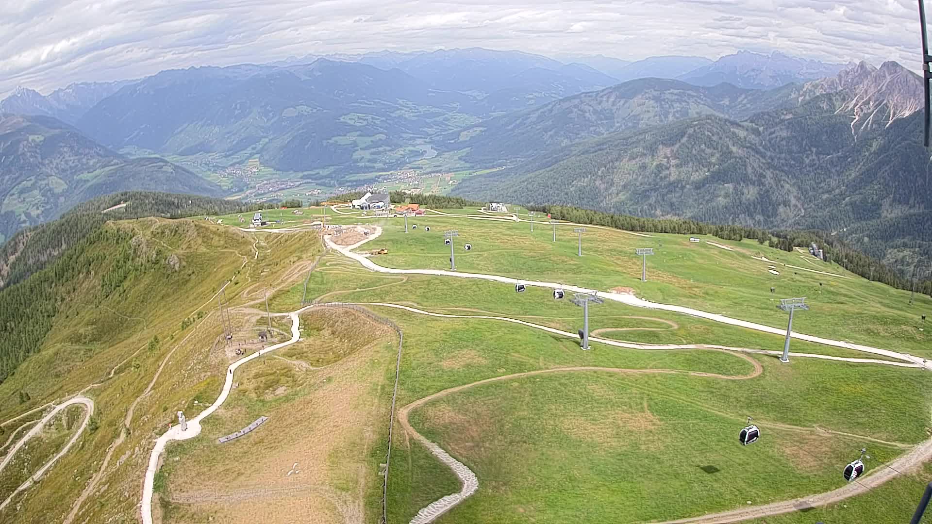 Kronplatz peak | view to Valdaora – Olang