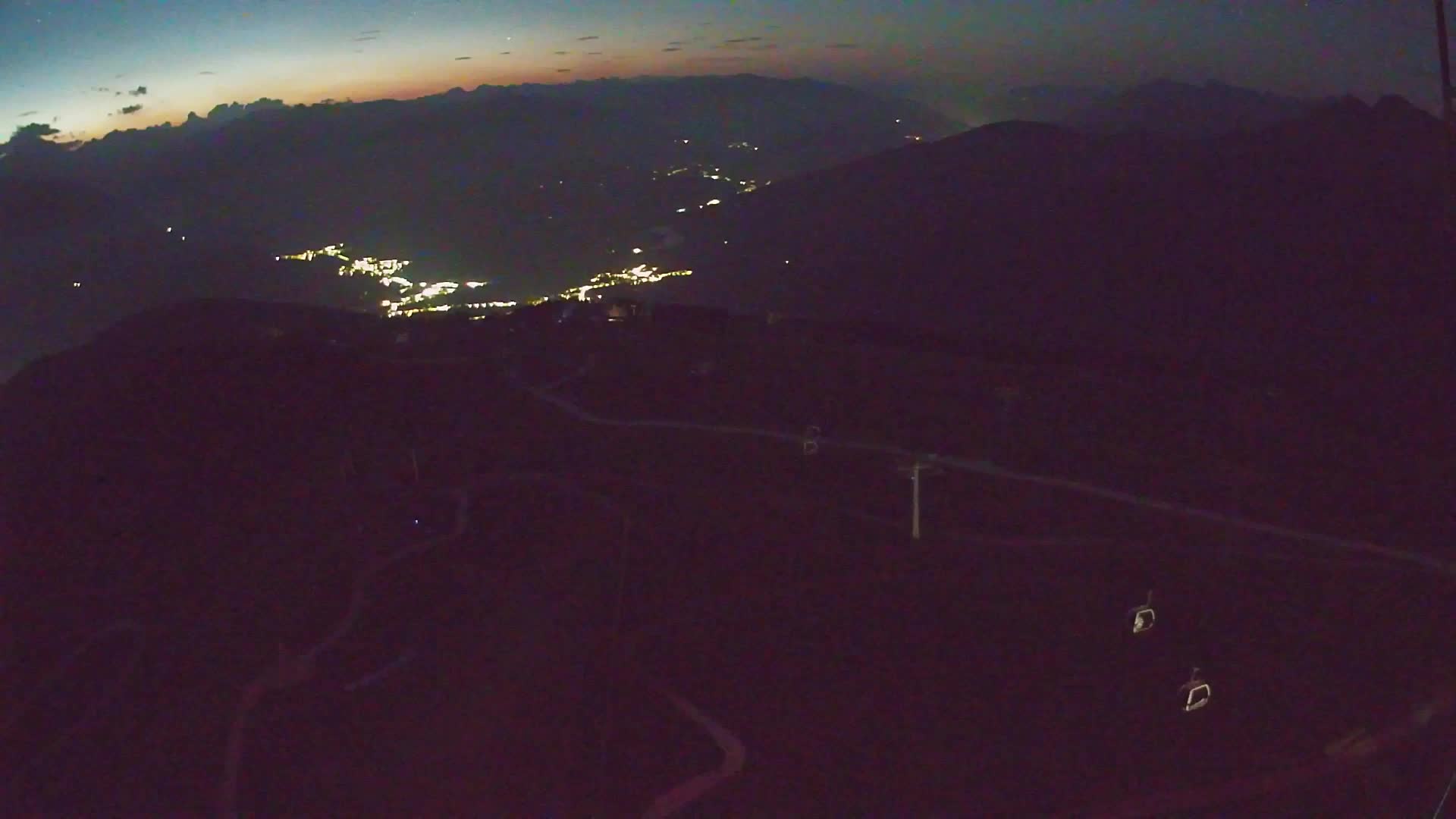 Kronplatz peak | view to Valdaora – Olang