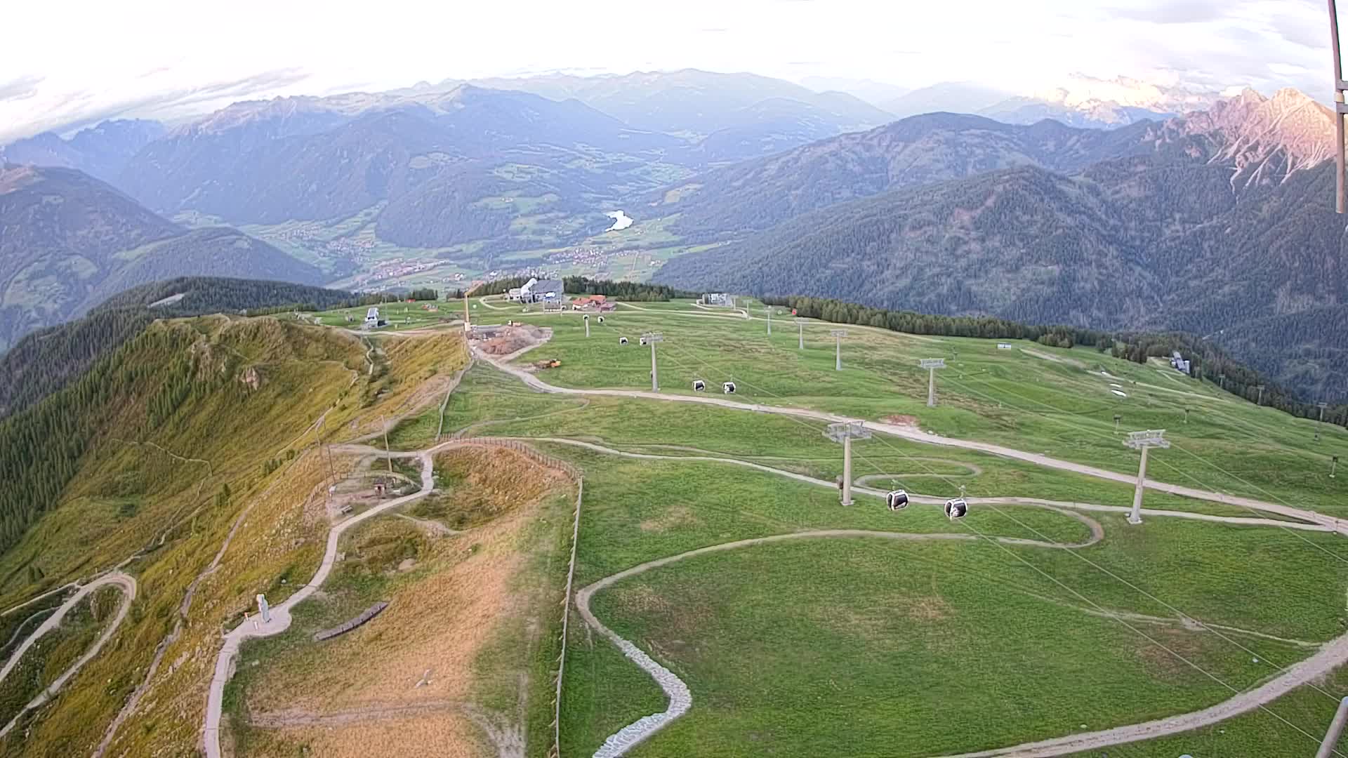 Kronplatz peak | view to Valdaora – Olang