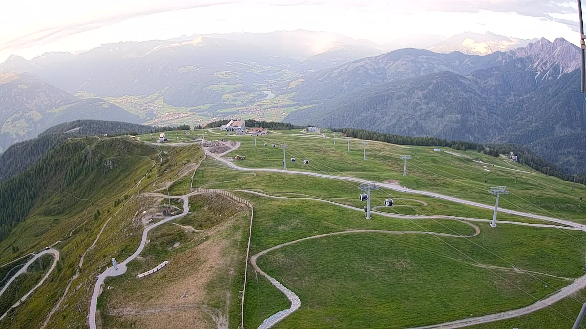 Kronplatz peak | view to Valdaora – Olang