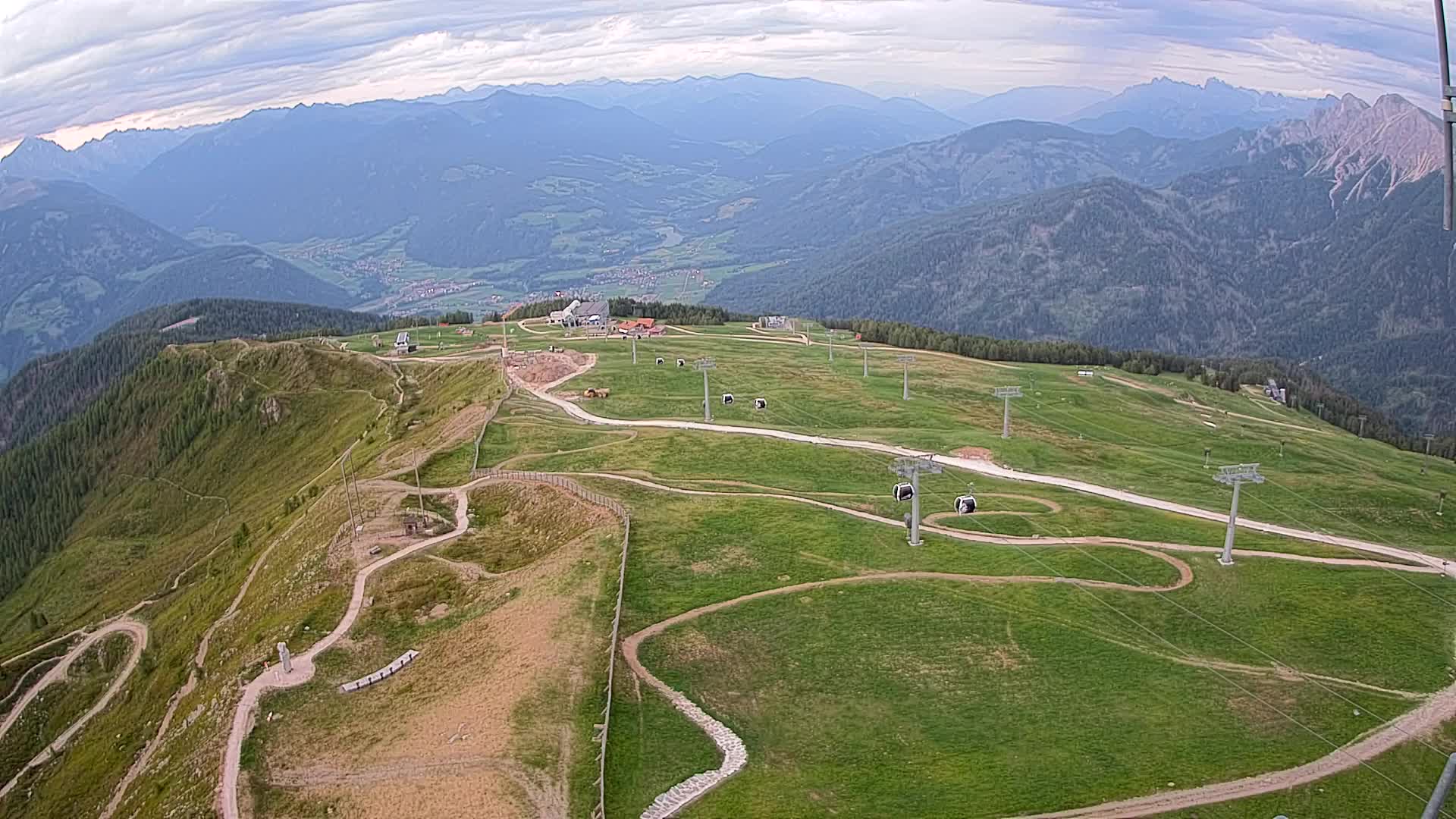 Sommet du Kronplatz | vue sur Valdaora – Olang