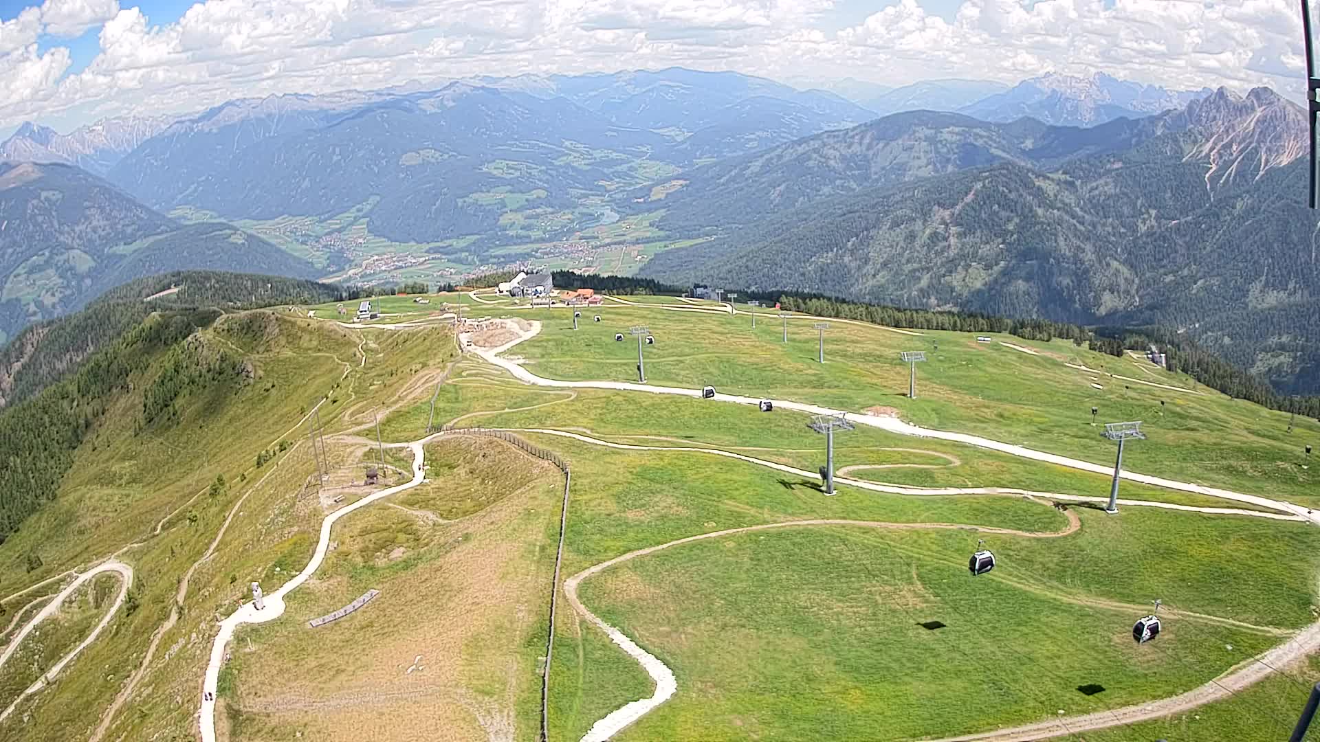 Kronplatz peak | view to Valdaora – Olang