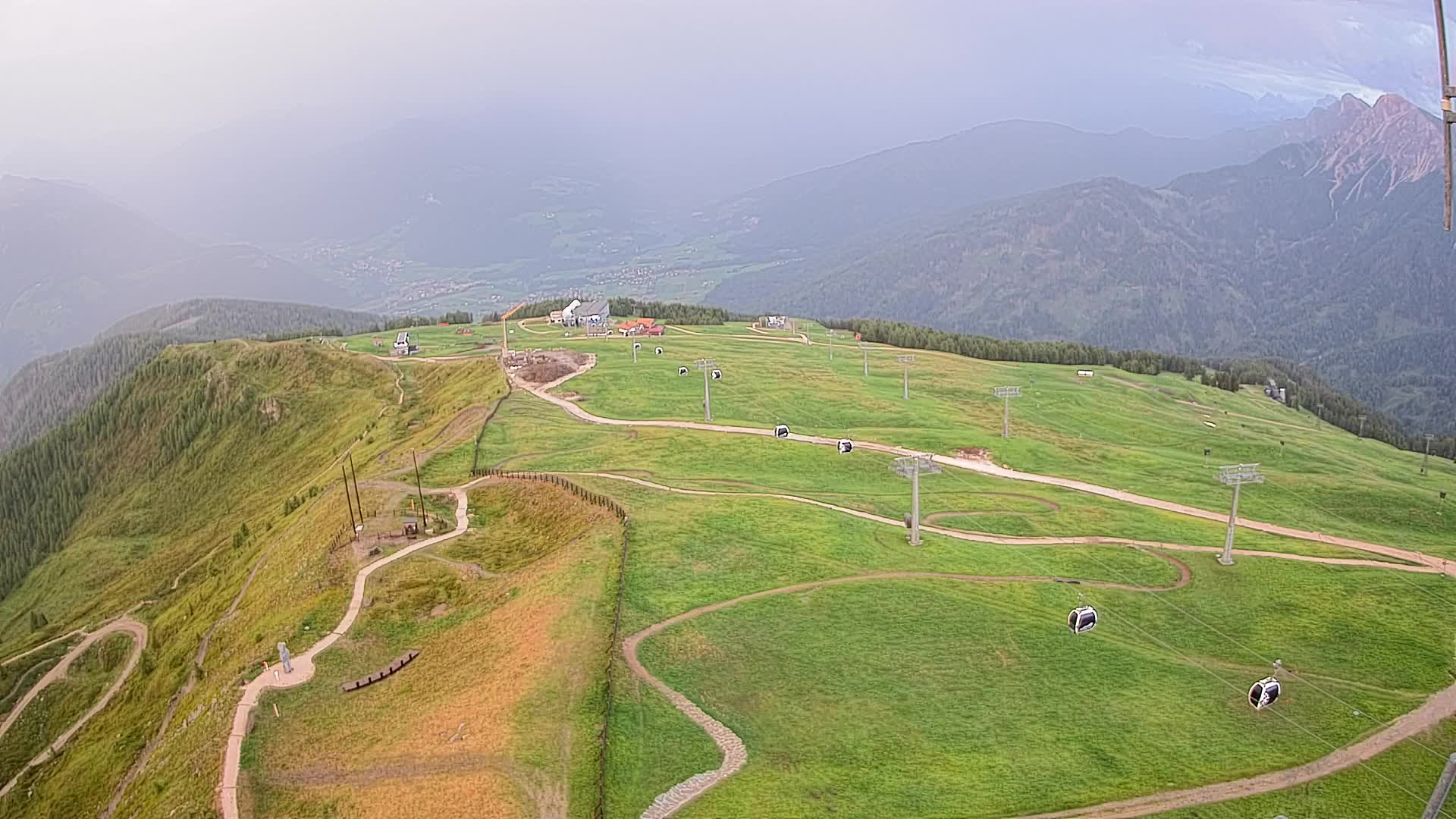 Kronplatz peak | view to Valdaora – Olang