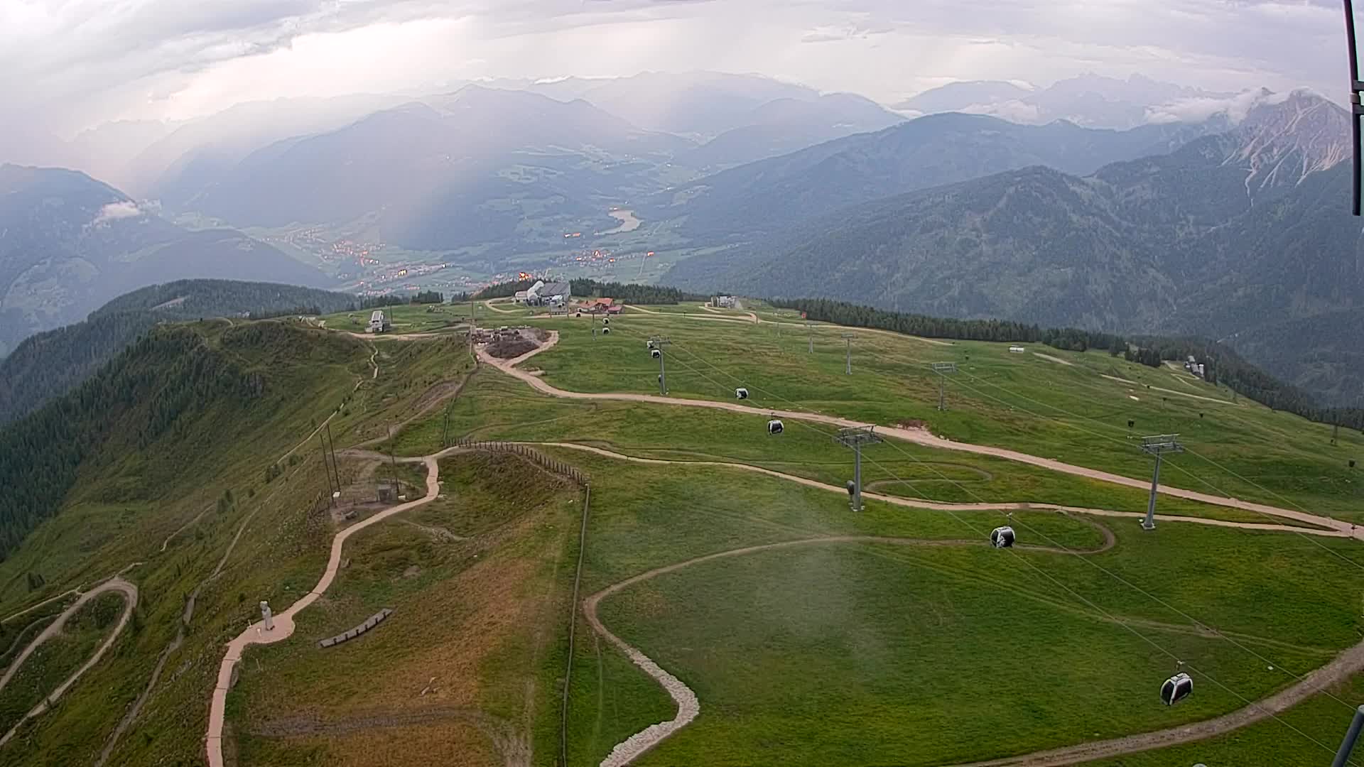 Kronplatz peak | view to Valdaora – Olang