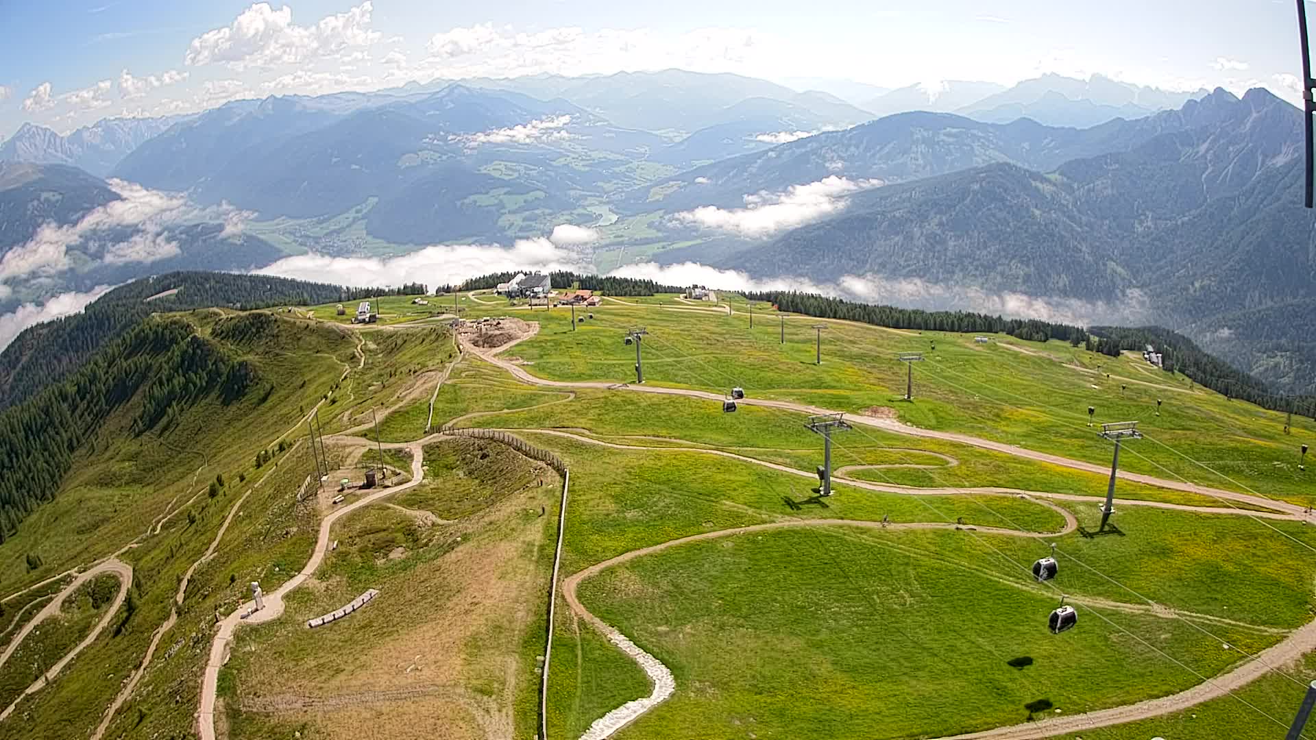 Kronplatz peak | view to Valdaora – Olang