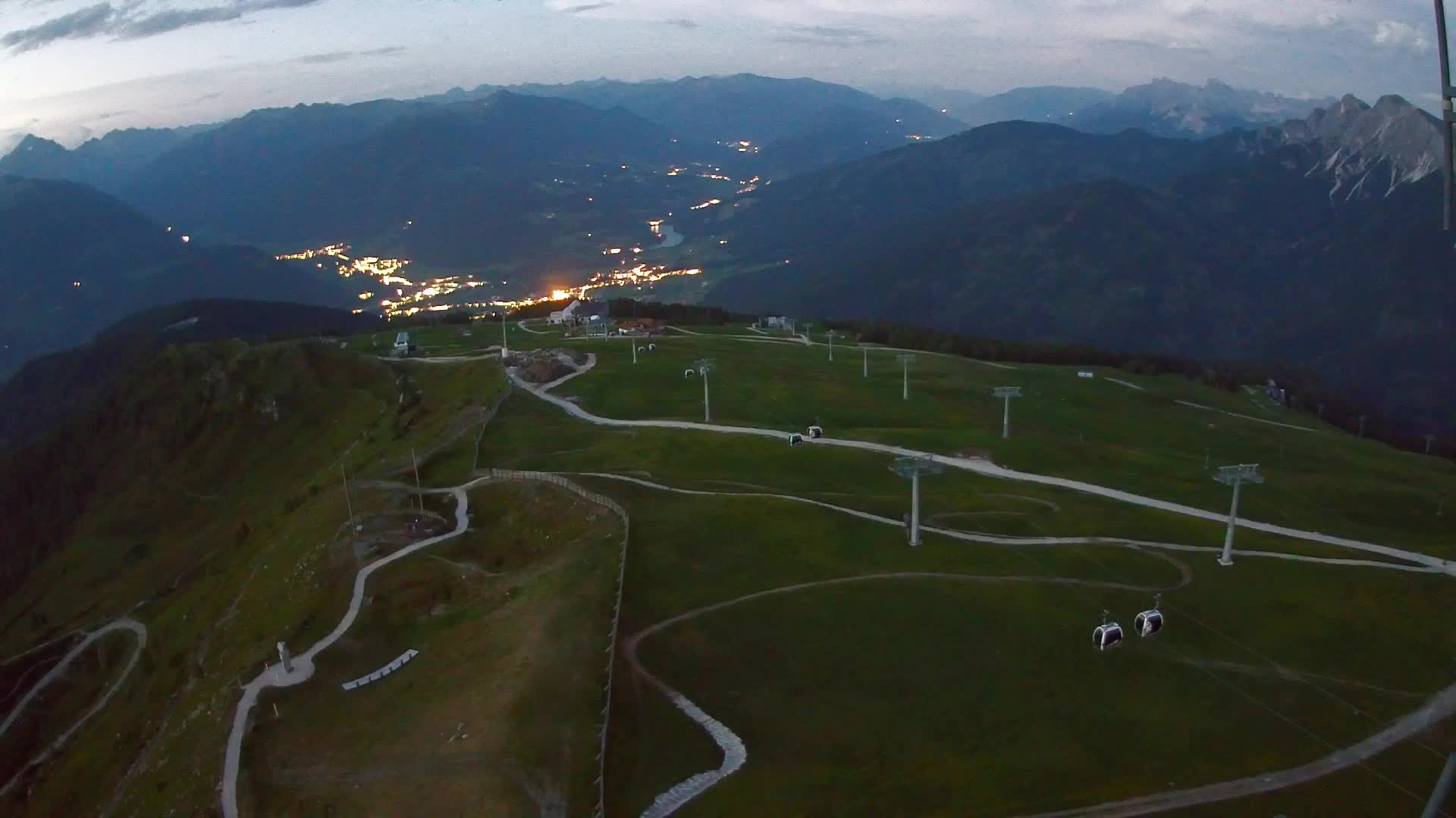Kronplatz peak | view to Valdaora – Olang