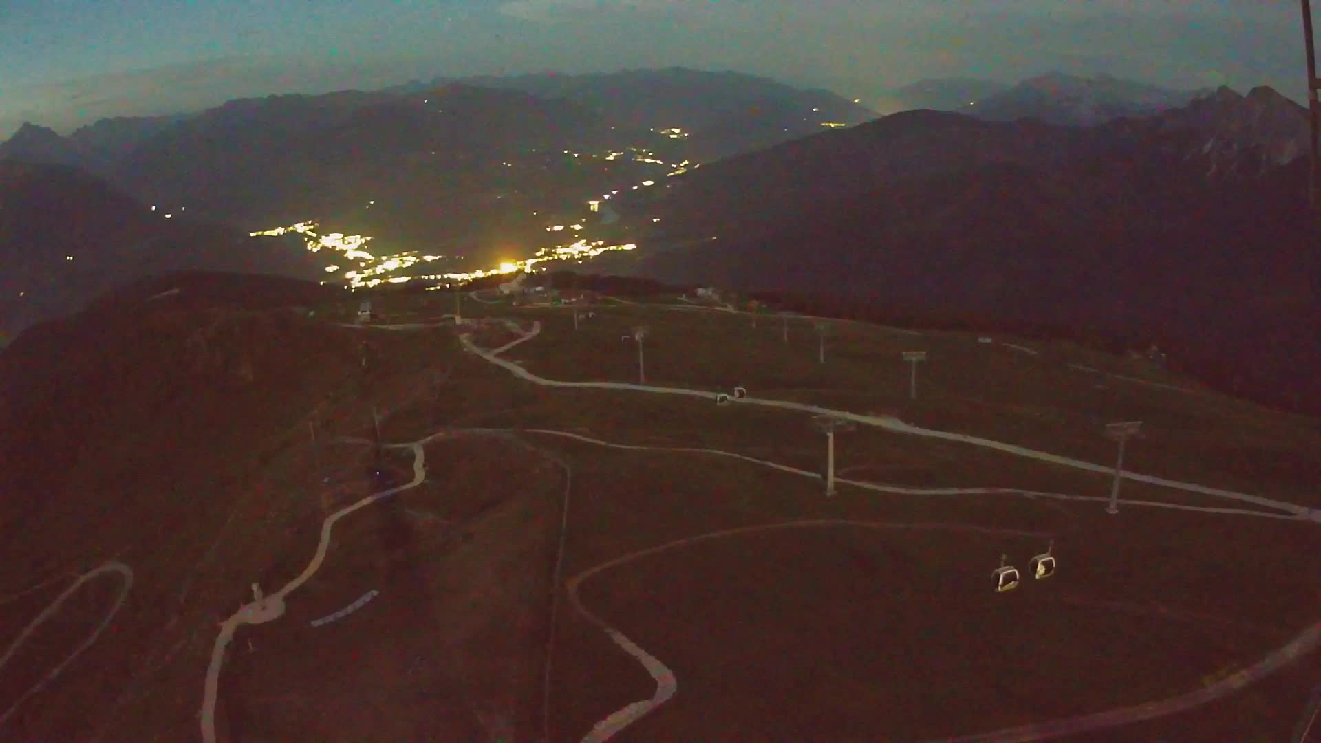 Kronplatz peak | view to Valdaora – Olang
