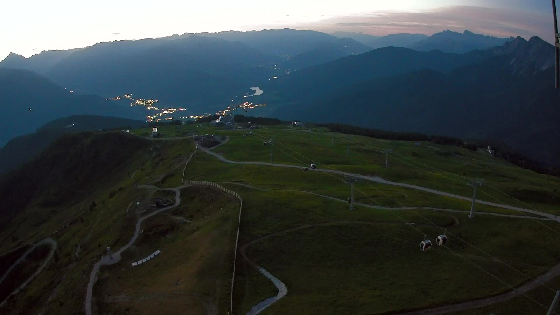 Kronplatz peak | view to Valdaora – Olang