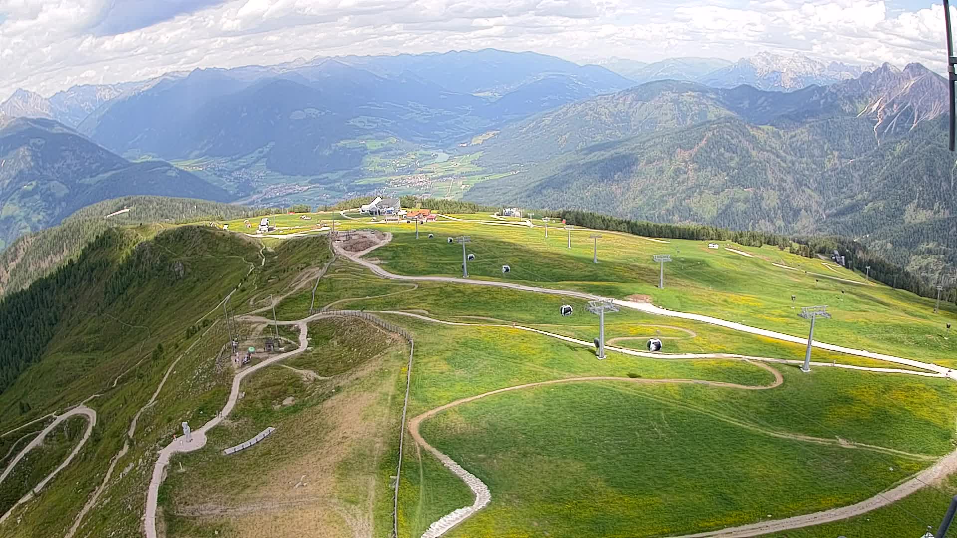 Kronplatz peak | view to Valdaora – Olang