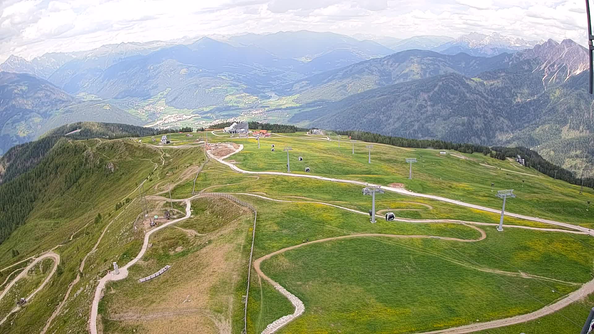 Kronplatz peak | view to Valdaora – Olang