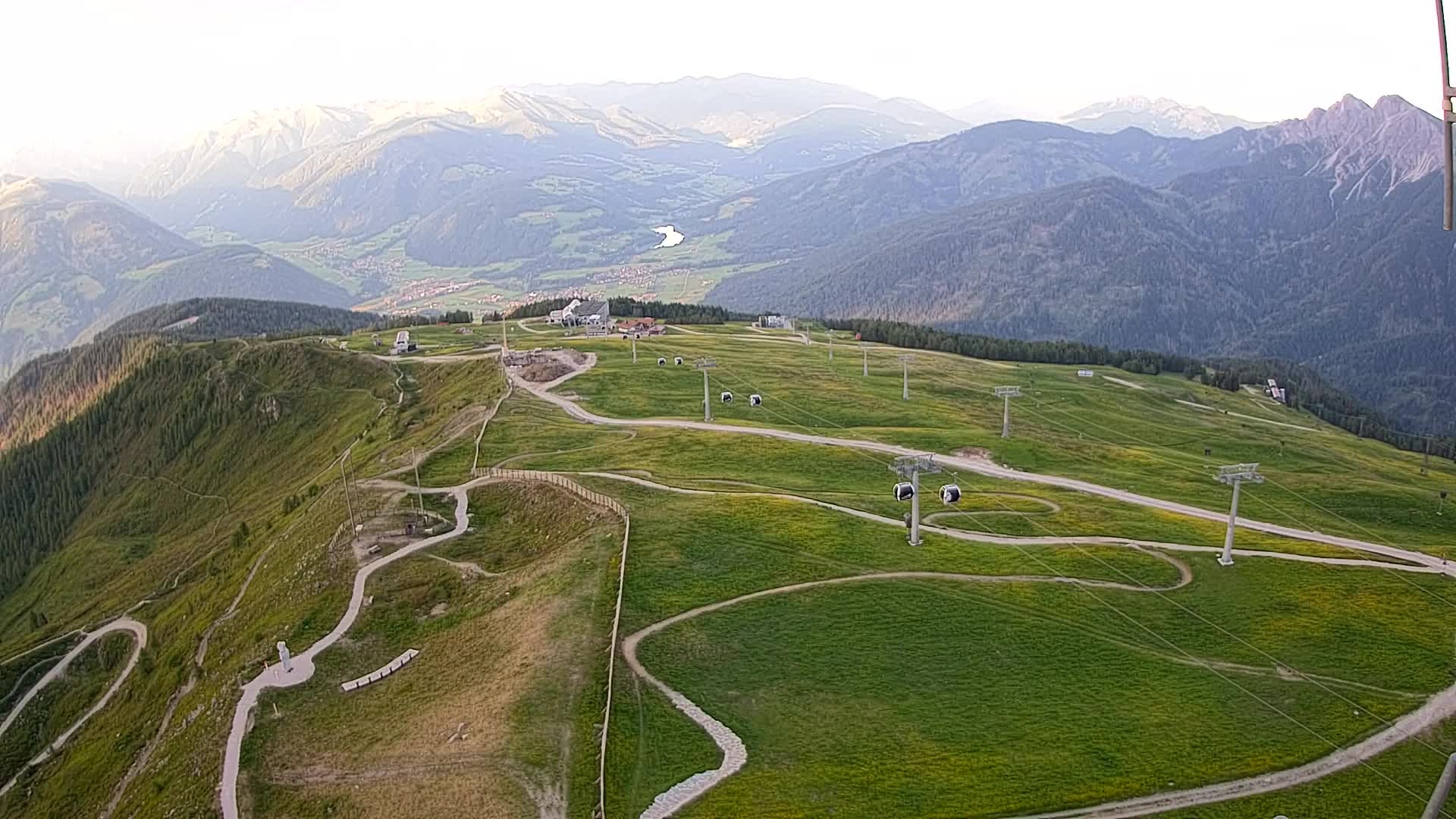 Kronplatz peak | view to Valdaora – Olang